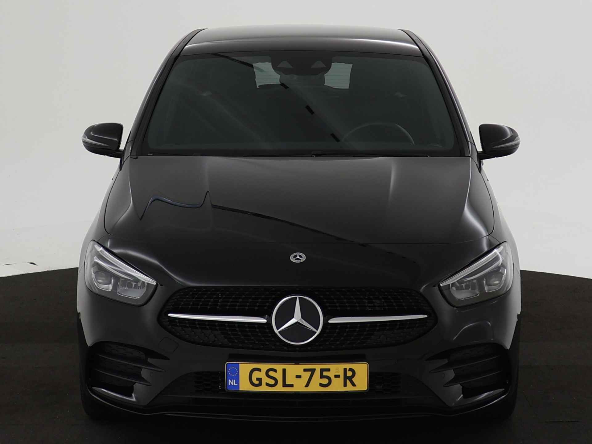 Mercedes-Benz B-Klasse 250 e AMG Plug-In Hybride | AMG Styling | Night Pakket | Sfeerverlichting | Inclusief 24 maanden MB Certified garantie voor Europa. - 26/43