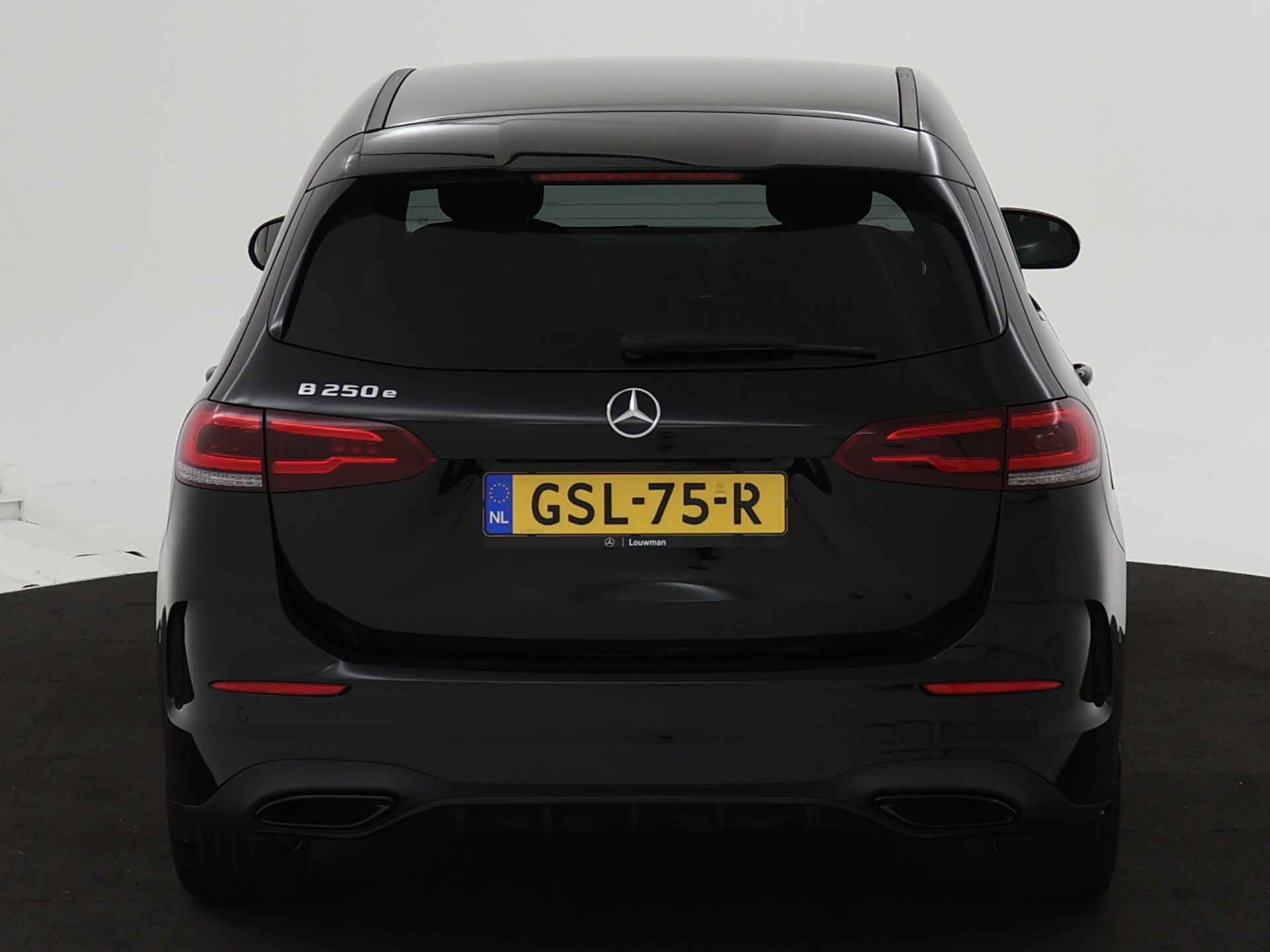 Mercedes-Benz B-Klasse 250 e AMG Plug-In Hybride | AMG Styling | Night Pakket | Sfeerverlichting | Inclusief 24 maanden MB Certified garantie voor Europa. - 28/43