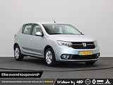 Dacia Sandero SCe 70pk Laureate | Airco | Cruise control | Bluetooth | All season banden |