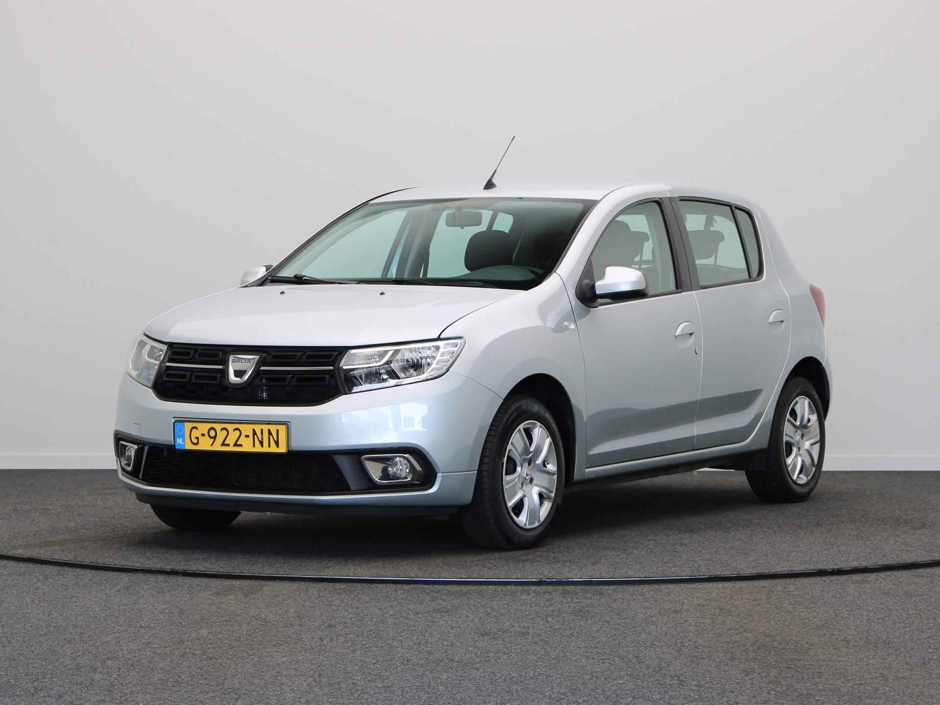 Dacia Sandero SCe 70pk Laureate | Airco | Cruise control | Bluetooth | All season banden | - 10/38