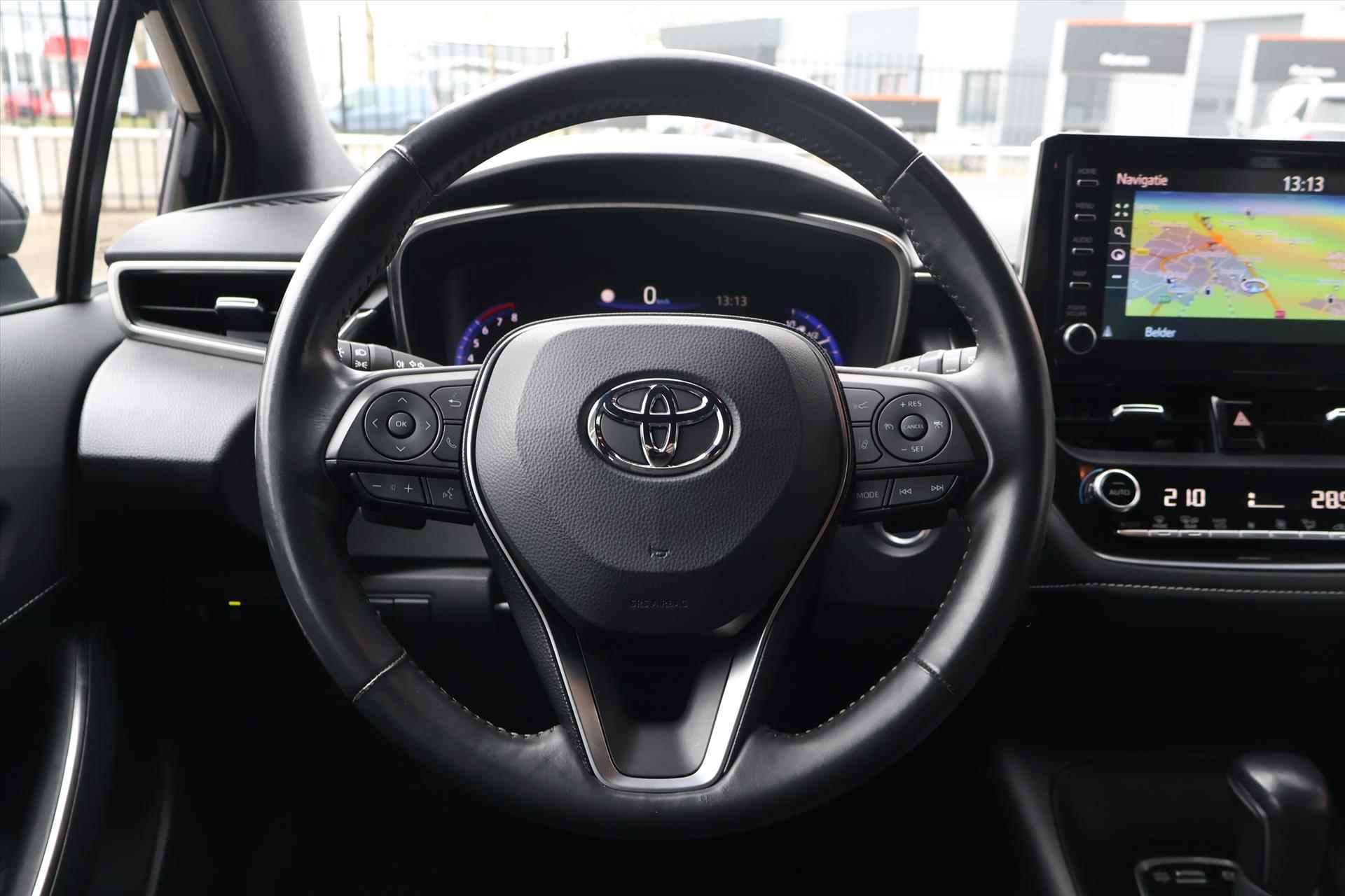 Toyota Corolla Touring Sports 2.0 Hybrid Dynamic 184pk CVT | Carplay | Navi | LED | Camera | trekhaak - 17/42