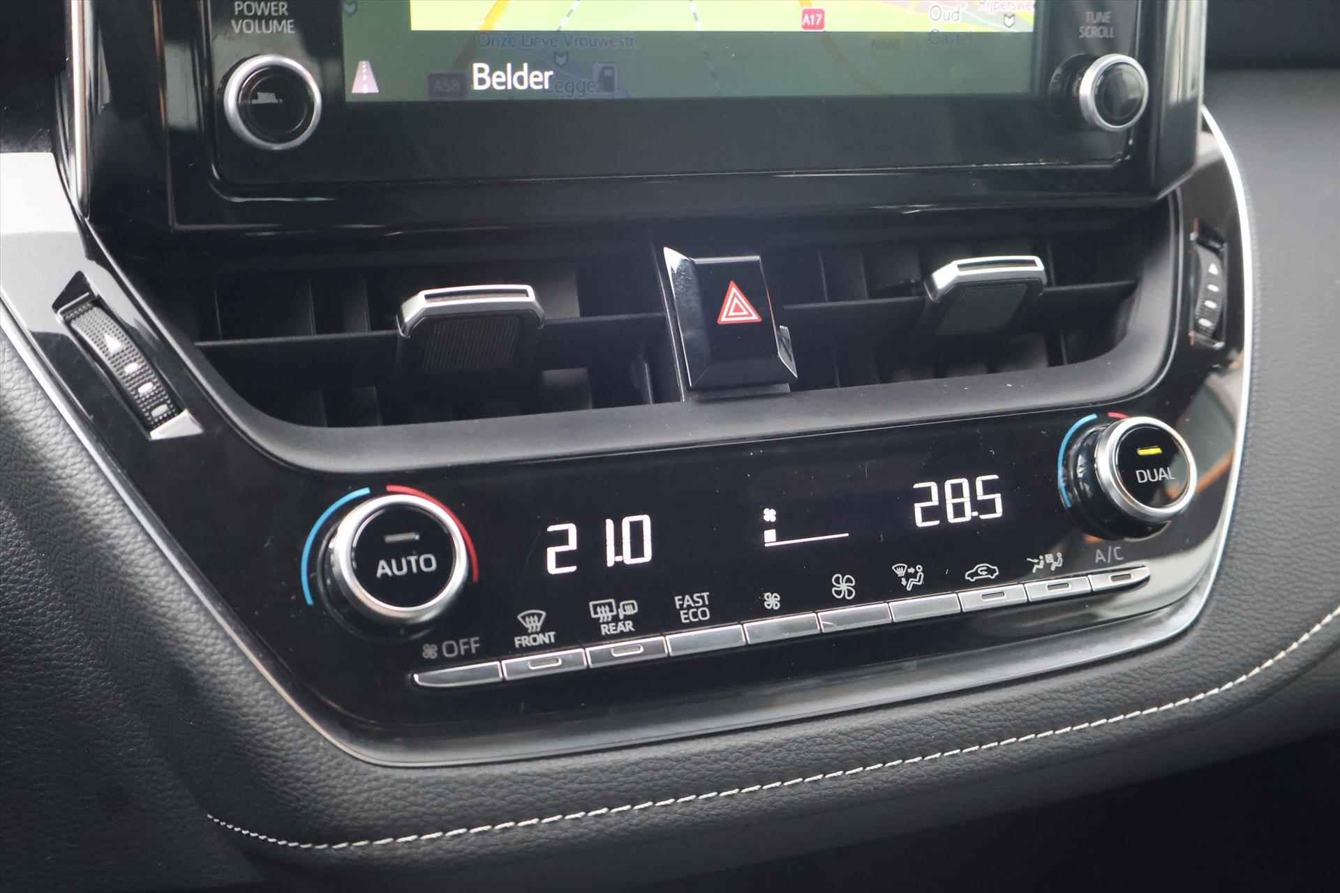 Toyota Corolla Touring Sports 2.0 Hybrid Dynamic 184pk CVT | Carplay | Navi | LED | Camera | trekhaak - 28/42