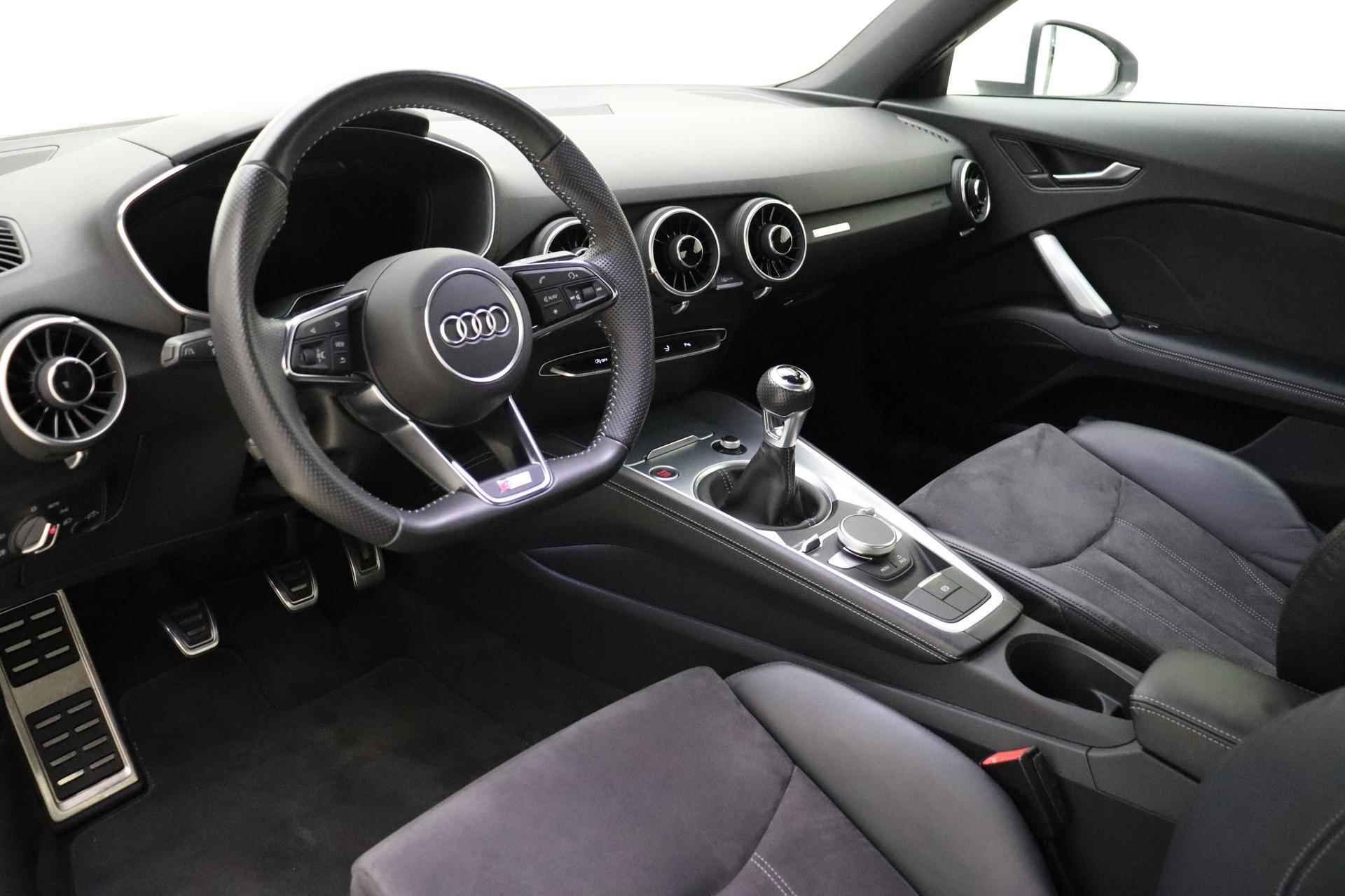 Audi TT 2.0 TFSI Pro Line S | Navigatie | Climate Control | LED koplampen | Premium Audio | S-Line | 19" - 42/51