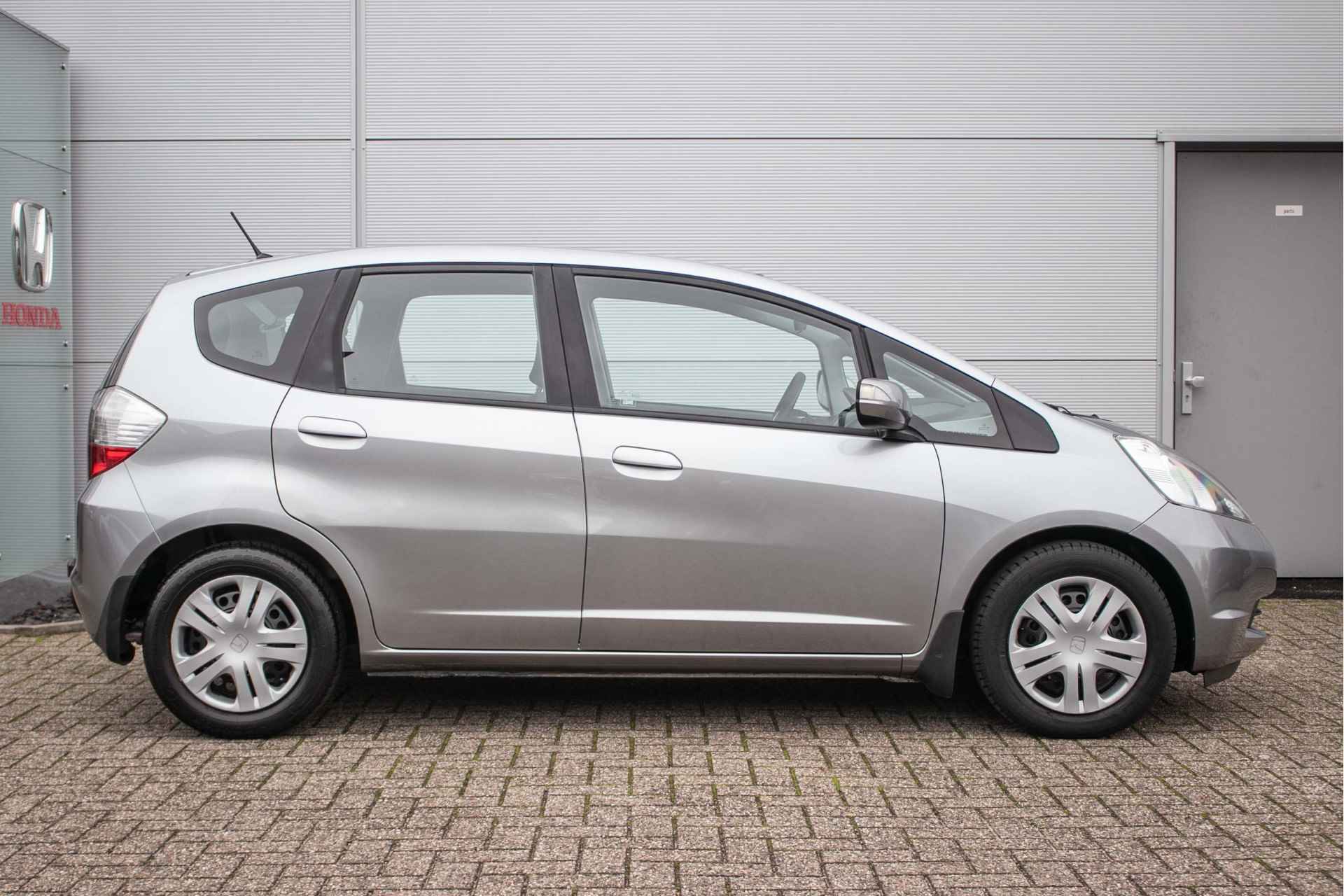 Honda Jazz 1.4 Comfort Incl. nieuwe APK | dealer ond. | Clima - 2/36