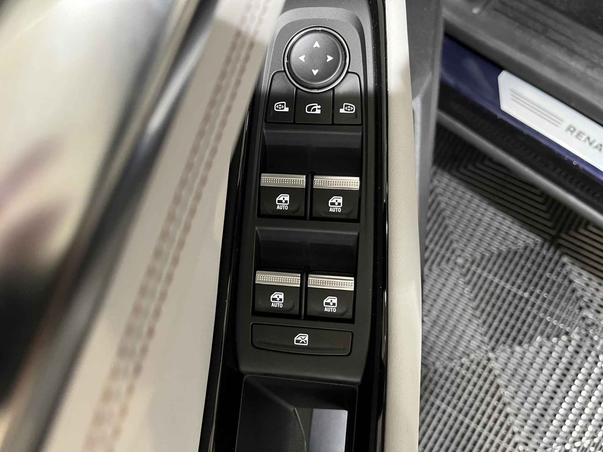 Renault Espace 200PK E-Tech Hybrid Iconic 7p. Automaat | DEMO | 7 Zitplaatsen | Harman Kardon | Head Up Display | Wit Leder | Massagefunctie | Matrix LED | 360 Camera | Apple CarPlay/Android Auto | - 16/46