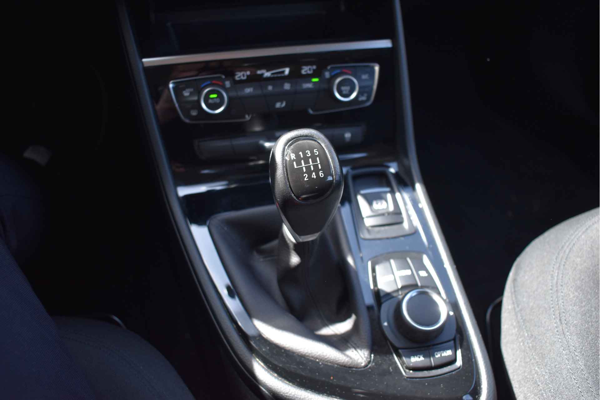 BMW 2 Serie Active Tourer 218i Executive | Cruise Contr | Climate Contr | Bluetooth | Full LED | Elekt.klep | LM-Velgen - 24/56