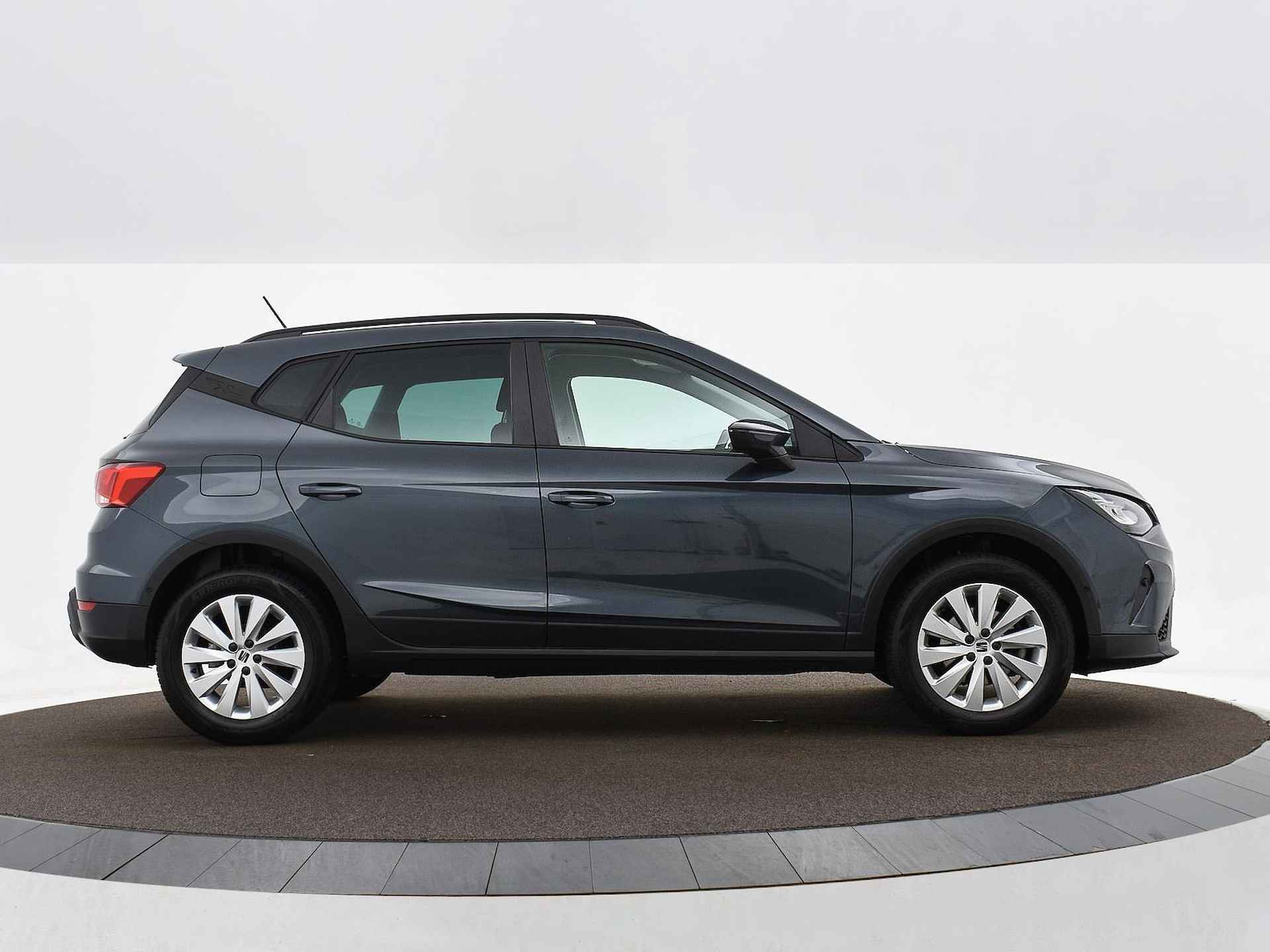 SEAT Arona Style 1.0 70 kW / 95 pk EcoTSI SUV 5 versn. Hand | Metallic lak | lichtmetalen velgen | Incl. inruilbonus - 8/8