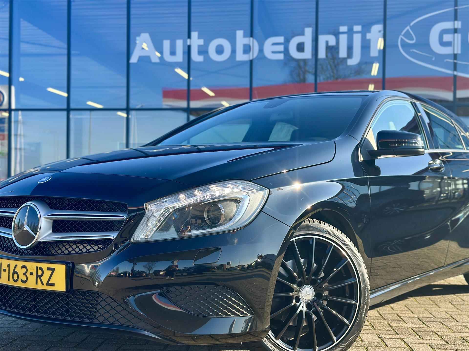 Mercedes A-Klasse A180 / Navi / Xenon / 4-Seizoenbanden - 2/43