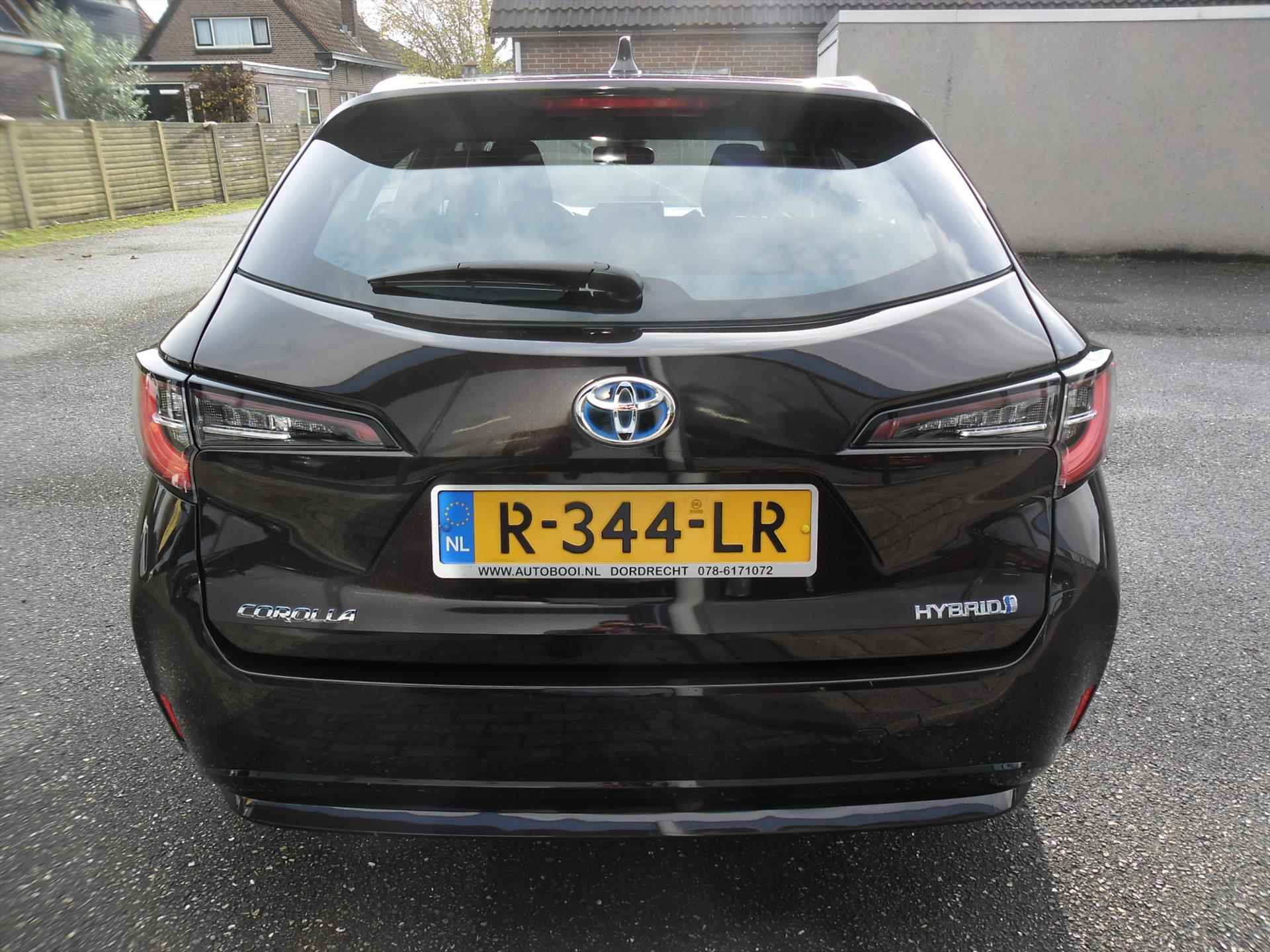 Toyota Corolla Touring Sports 1.8 HYBRID ACTIVE AUTOMAAT NAV ECC LMV CAMERA XENON 40521 KM RIJKLAARPRIJS - 14/18