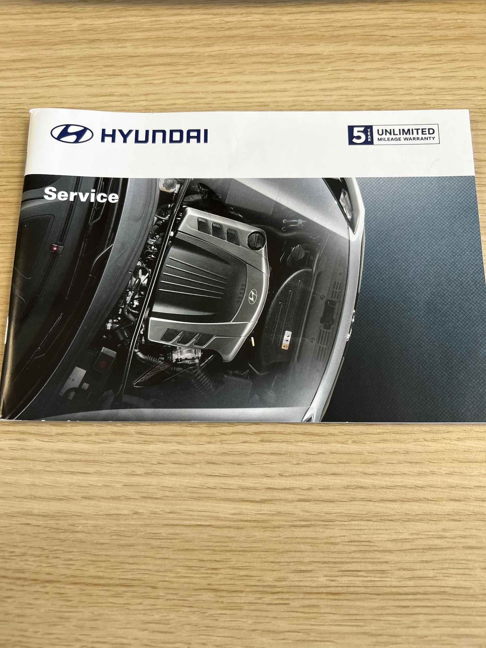 Hyundai Tucson 1.6 T-GDI PHEV Premium 265pk 4WD automaat / Dealer onderhouden / Leder / Navigatie / Camera / - 7/47