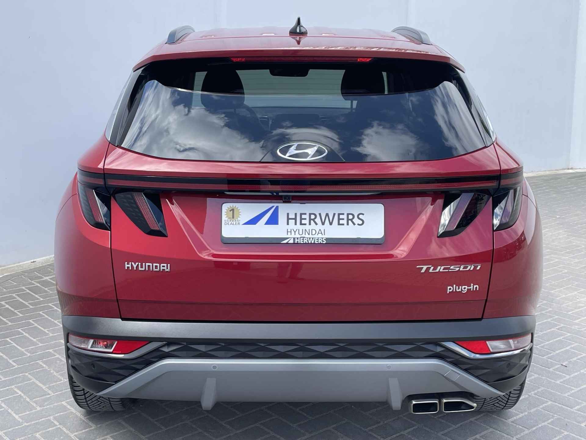 Hyundai Tucson 1.6 T-GDI PHEV Premium 265pk 4WD automaat / Dealer onderhouden / Leder / Navigatie / Camera / - 37/47