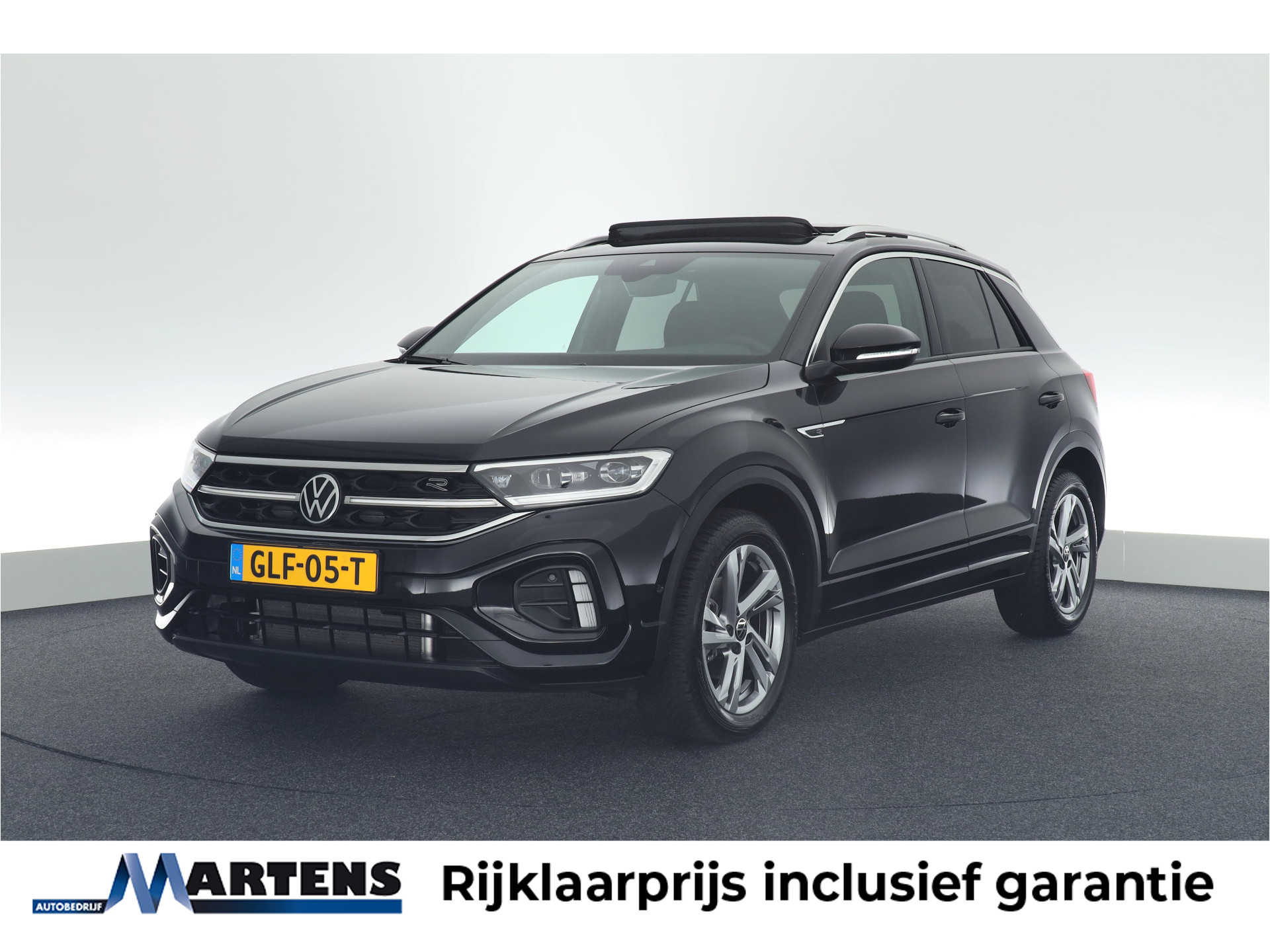 Volkswagen T-Roc 1.5 TSI 150pk DSG R-Line Business+ Trekhaak Camera Stoelverwarming Keyless Navigatie