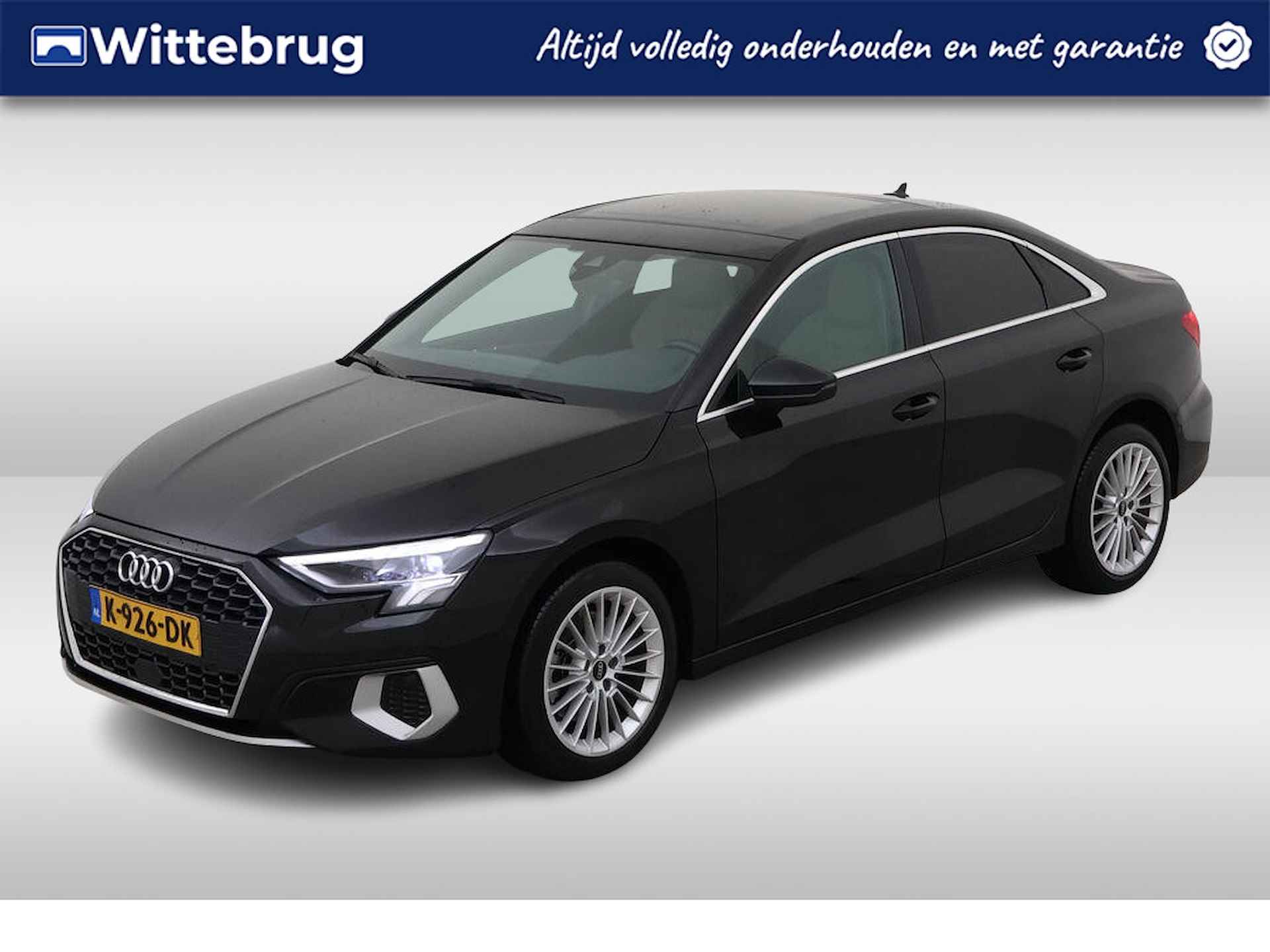 Audi A3 Limousine 30 TFSI Business edition / Leder / Full Led / Panorama dak / Audi Sound System / 12 Maanden Audi Selectie+