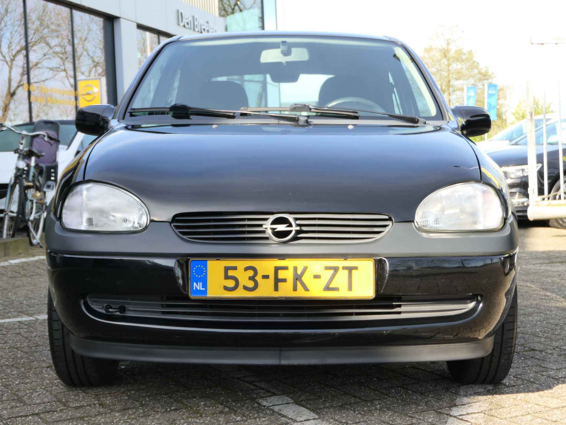 Opel Corsa 1.2i 16V Onyx Automaat | Dakspoiler | Trekhaak | 71.000 km! - 10/30