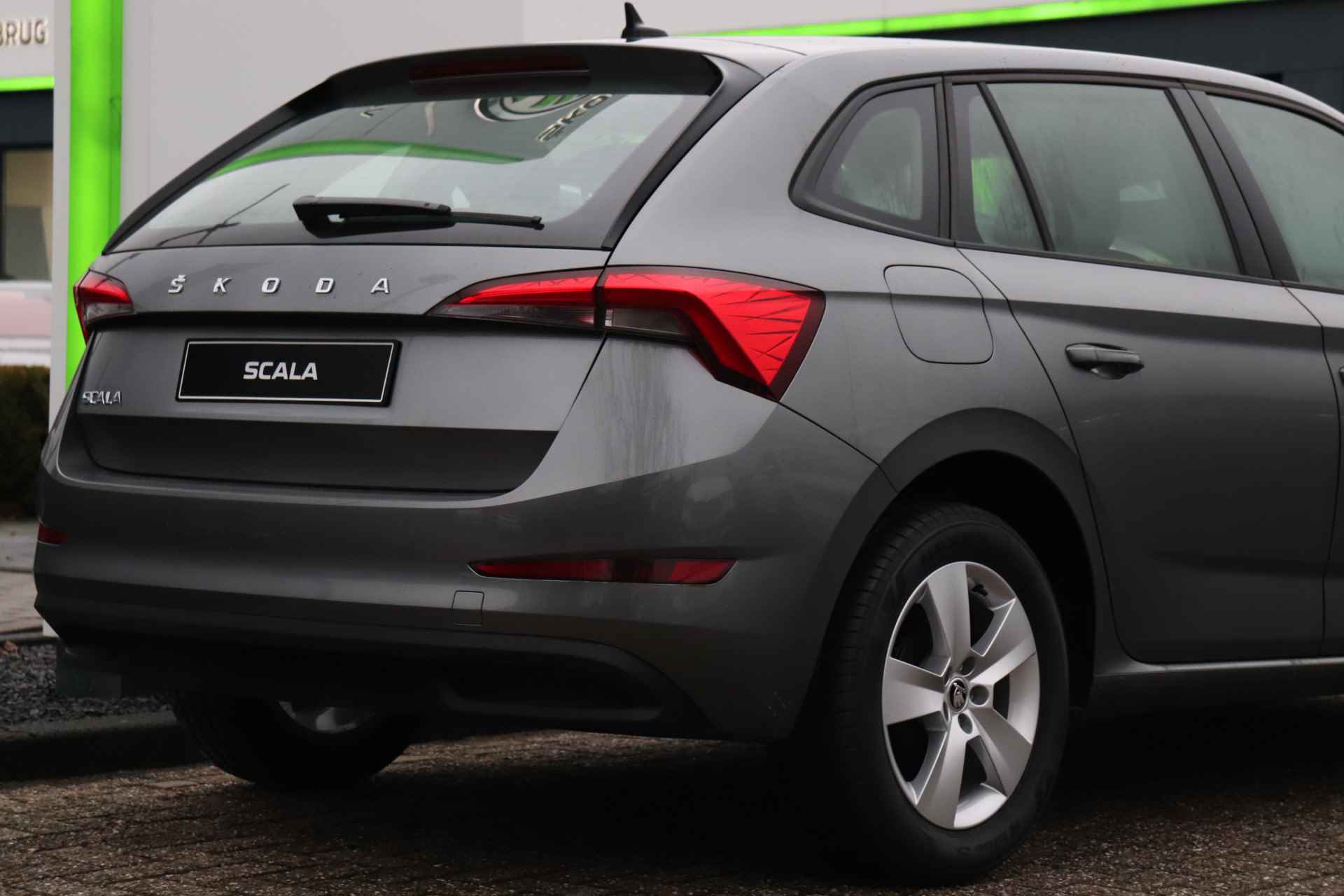 Škoda Scala 1.0 TSI 110pk Ambition | Sunset | Parkeersensoren achter | cruise control | Apple carplay en android auto | - 10/29