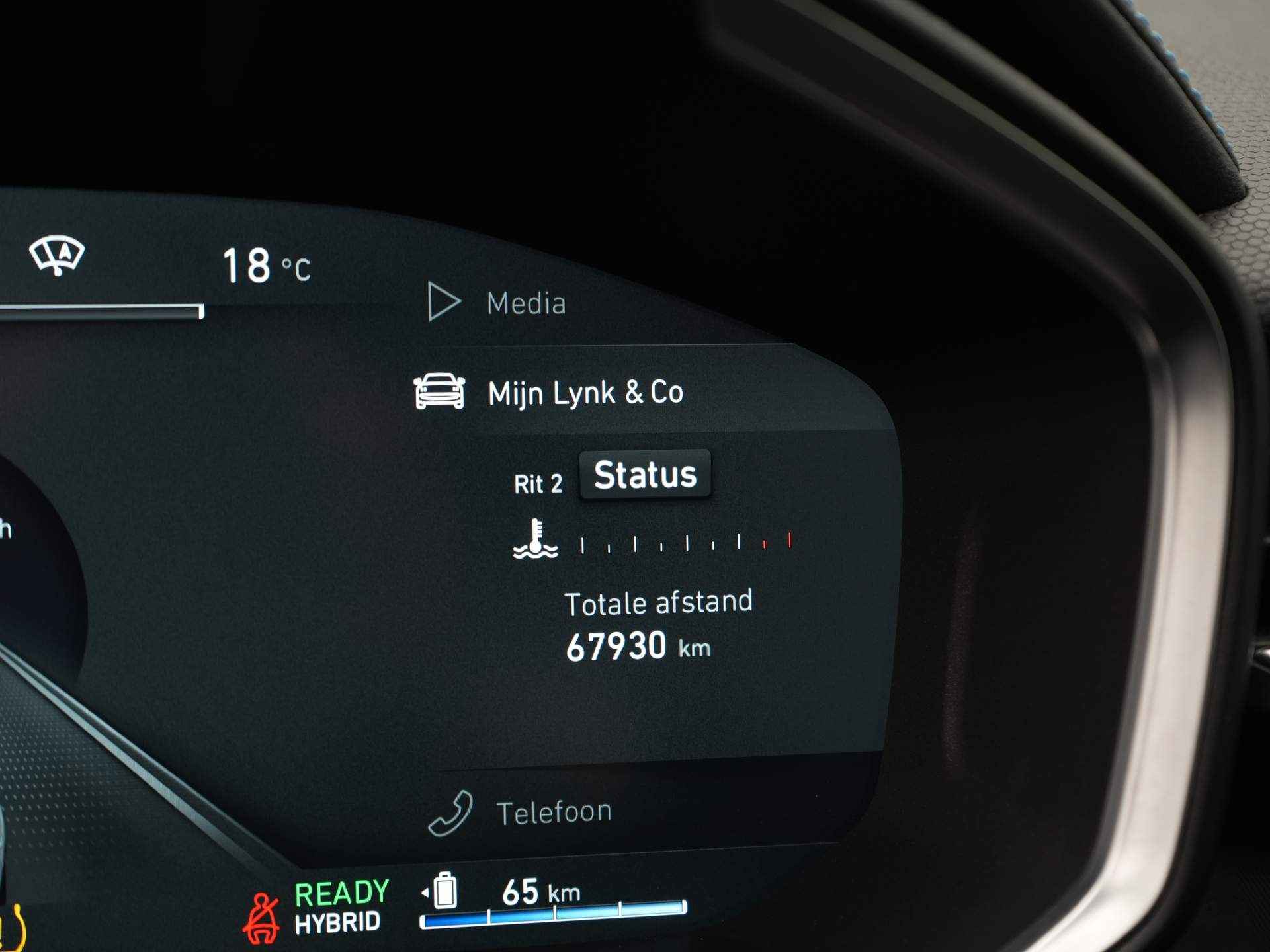 Lynk & Co 01 1.5 PHEV 262 pk Automaat | Navigatie | Panormadak | Climate Control - 32/45