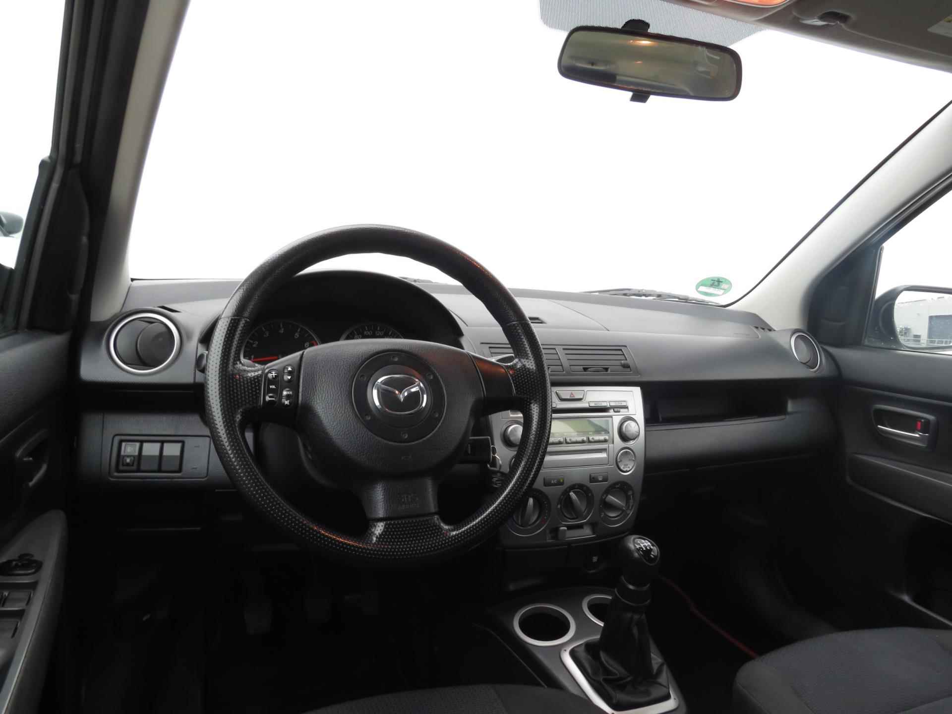 Mazda 2 1.4 Touring, Trekhaak. - 15/23