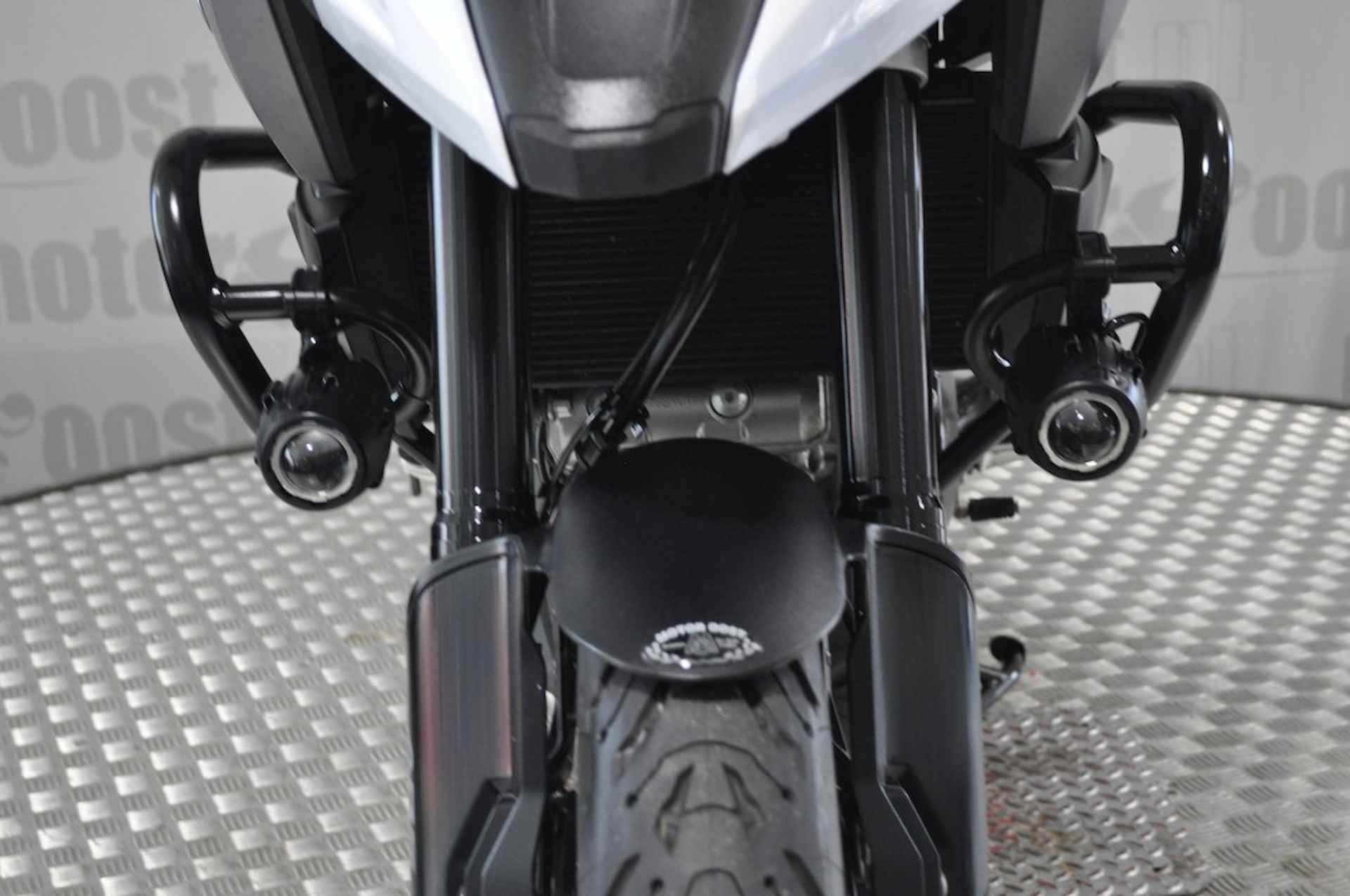 SUZUKI Dl 1000   Abs V-STROM - 9/18