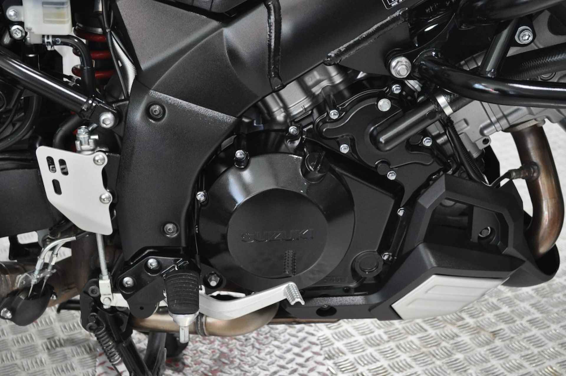 SUZUKI Dl 1000   Abs V-STROM - 12/18