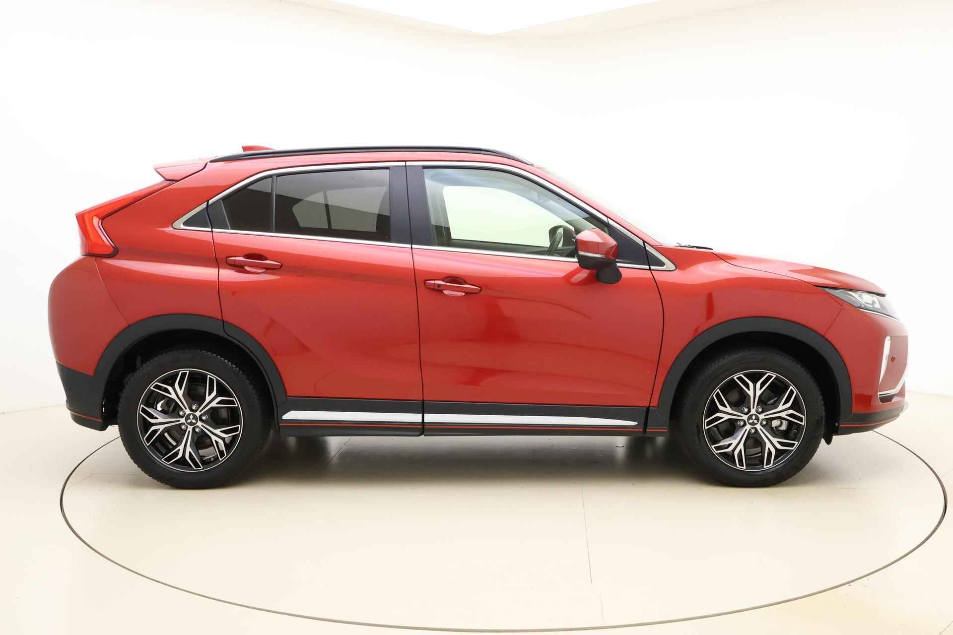 Mitsubishi Eclipse Cross 1.5 DI-T Intense S 163pk | Lederen Bekleding | Trekhaak | Navigatie | Camera | Climate Control | Weinig Kilometers | Keyless Entry - 10/39