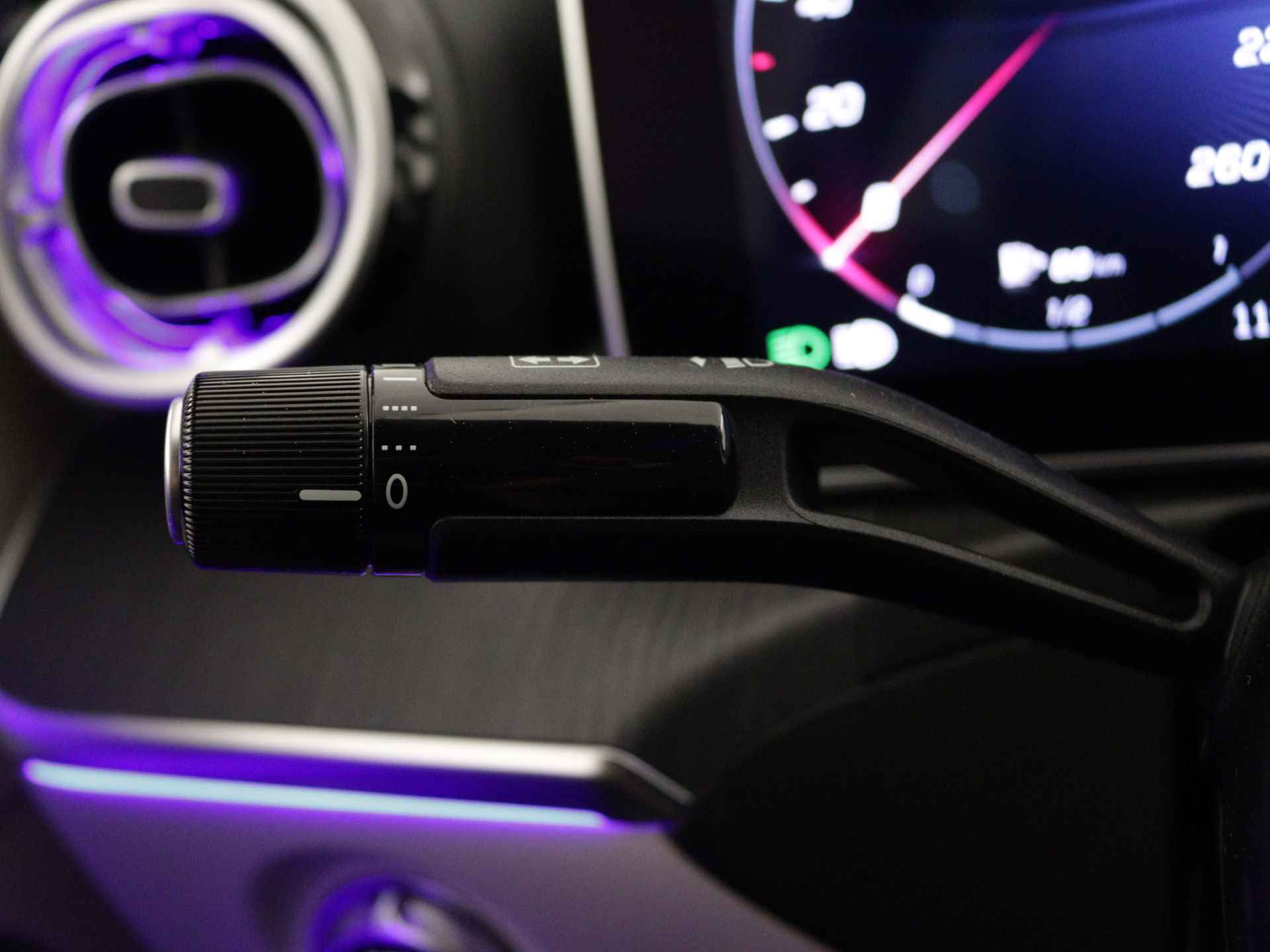 Mercedes-Benz CLE Cabriolet 200 AMG Line | Rijassistentiepakket Plus | Premium pakket | DIGITAL LIGHT | Cabriolet comfortpakket | USB-pakket plus | Burmester® 3D surround sound system | MBUX Augmented reality voor navigatie | - 18/43