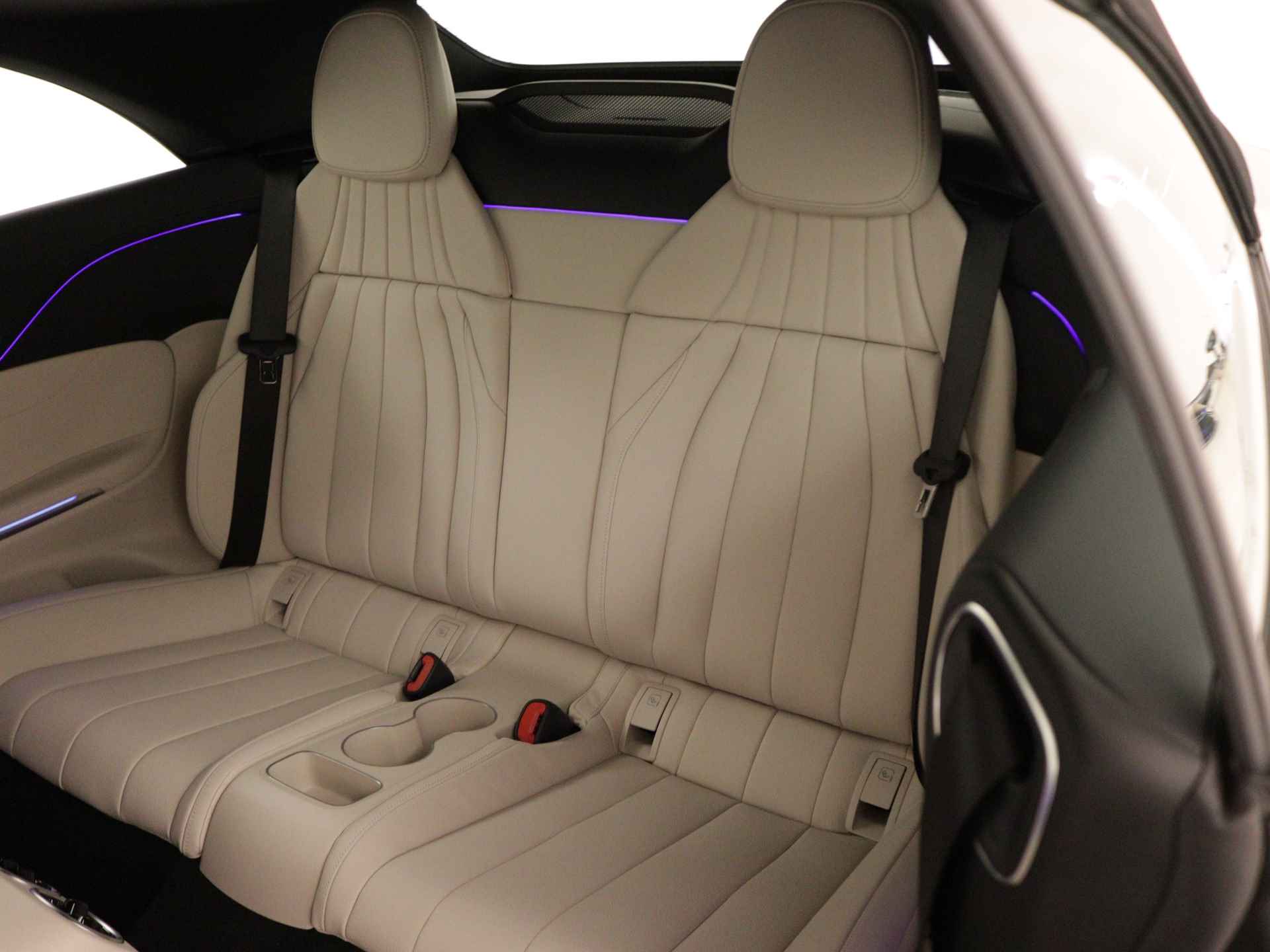 Mercedes-Benz CLE Cabriolet 200 AMG Line | Rijassistentiepakket Plus | Premium pakket | DIGITAL LIGHT | Cabriolet comfortpakket | USB-pakket plus | Burmester® 3D surround sound system | MBUX Augmented reality voor navigatie | - 25/43