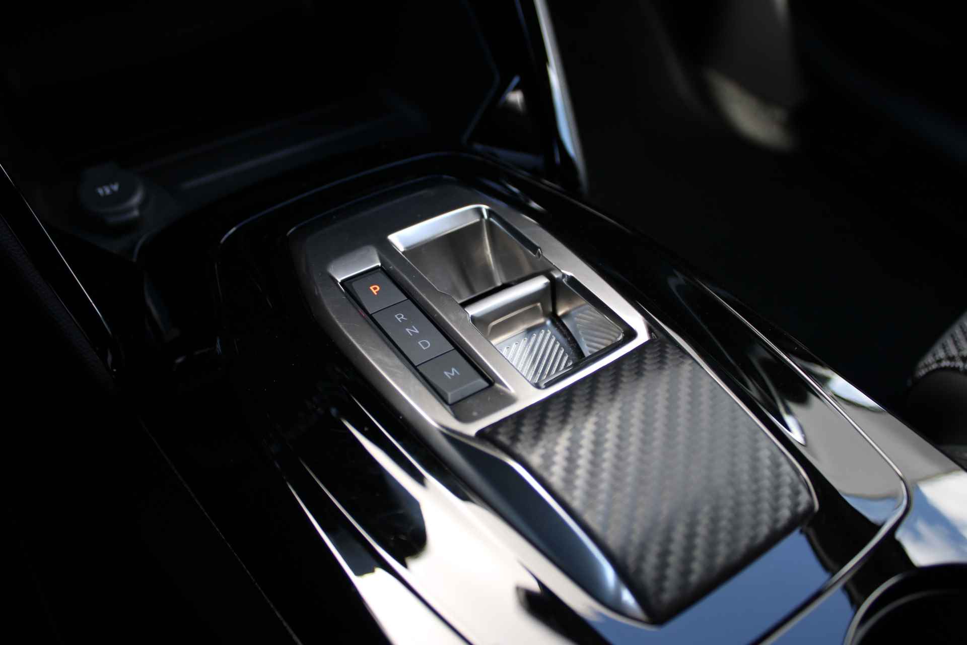 Peugeot 208 1.2 100pk GT automaat | NAVI | CAMERA | FULL-LED | PDC V+A | CRUISE | CARPLAY/ANDROID AUTO | CLIMA | - 25/42