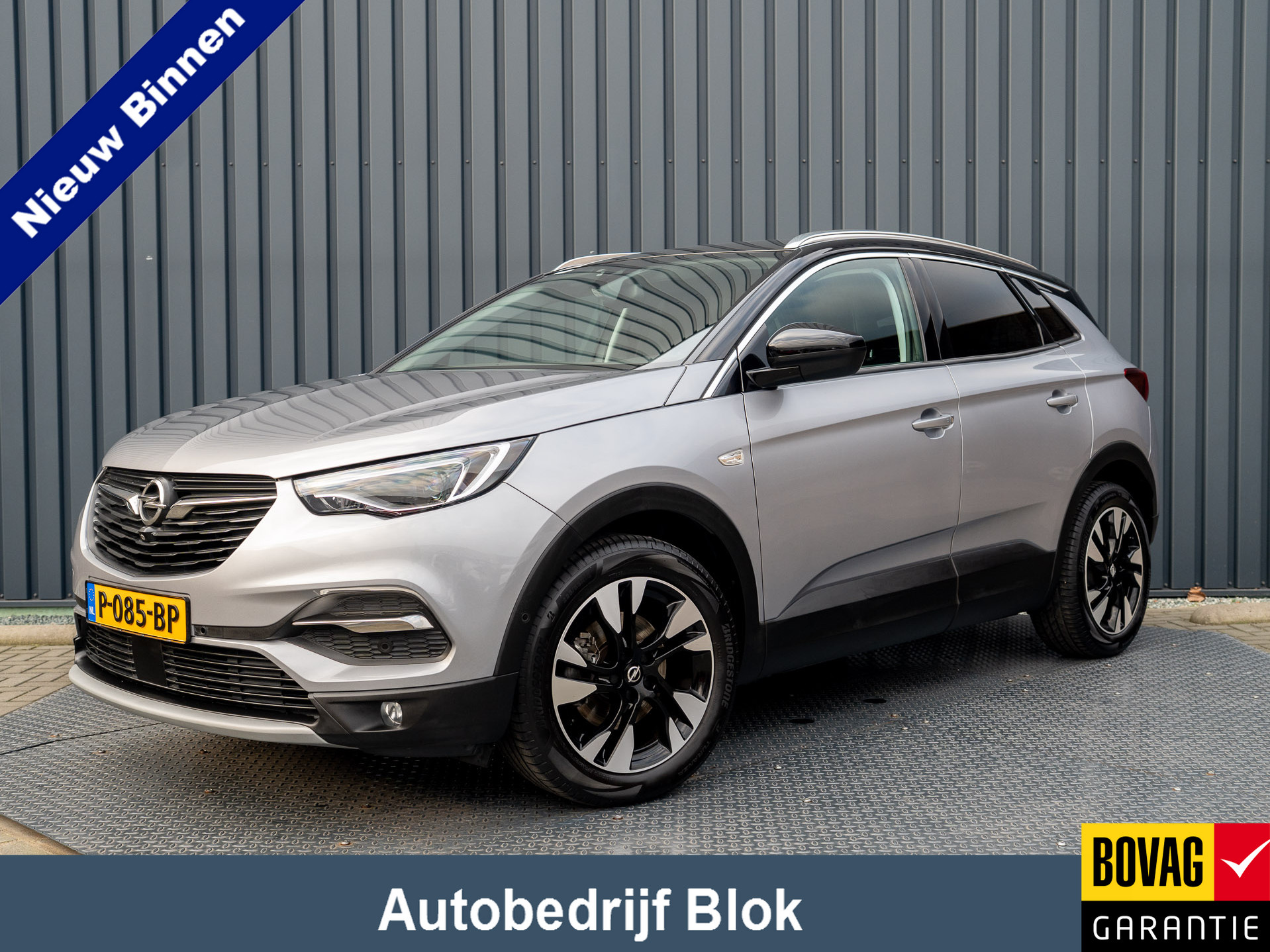 Opel Grandland X 1.2 Turbo 130Pk Innovation | Keyless | Elk A-klep | 360 Camera | LED-koplampen | Prijs Rijklaar!!