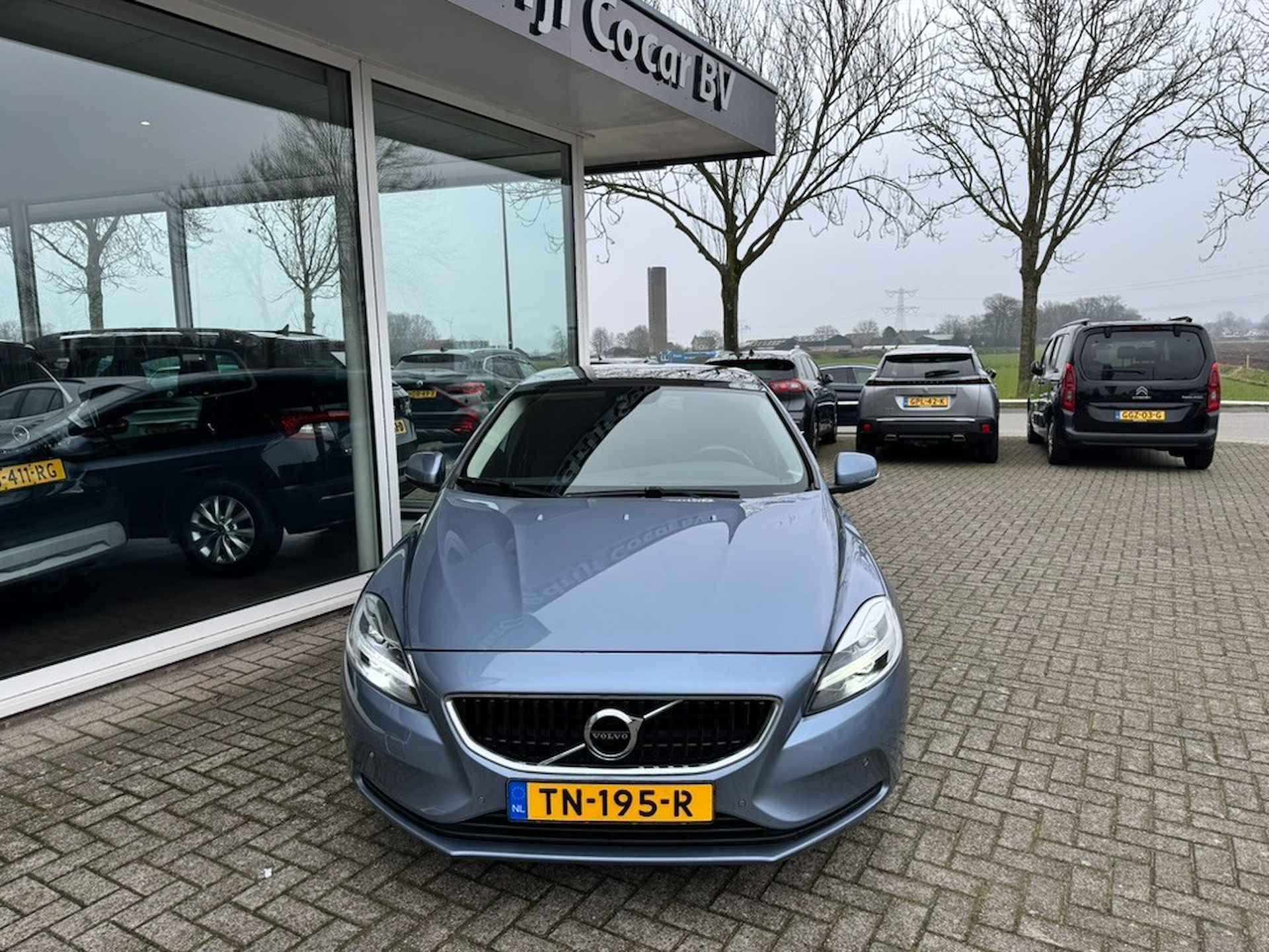 VOLVO V40 1.5 T3 EDITION+ ALL IN PRIJS - 2/19