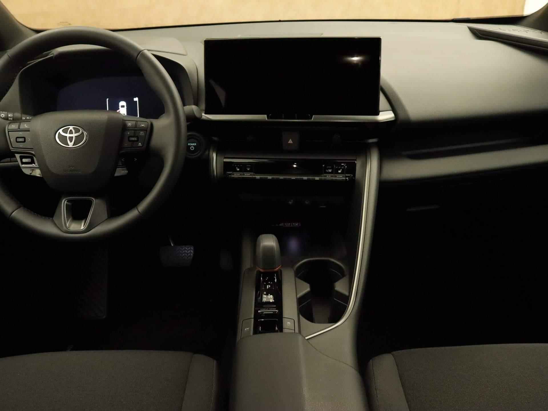 Toyota C-HR Hybrid 140 First Edition DIRECT UIT VOORRAAD LEVERBAAR! - STOEL EN STUURVERWARMING - AUTOMATISCHE ACHTERKLEP - DRAADLOZE TELEFOONLADER - 4/36