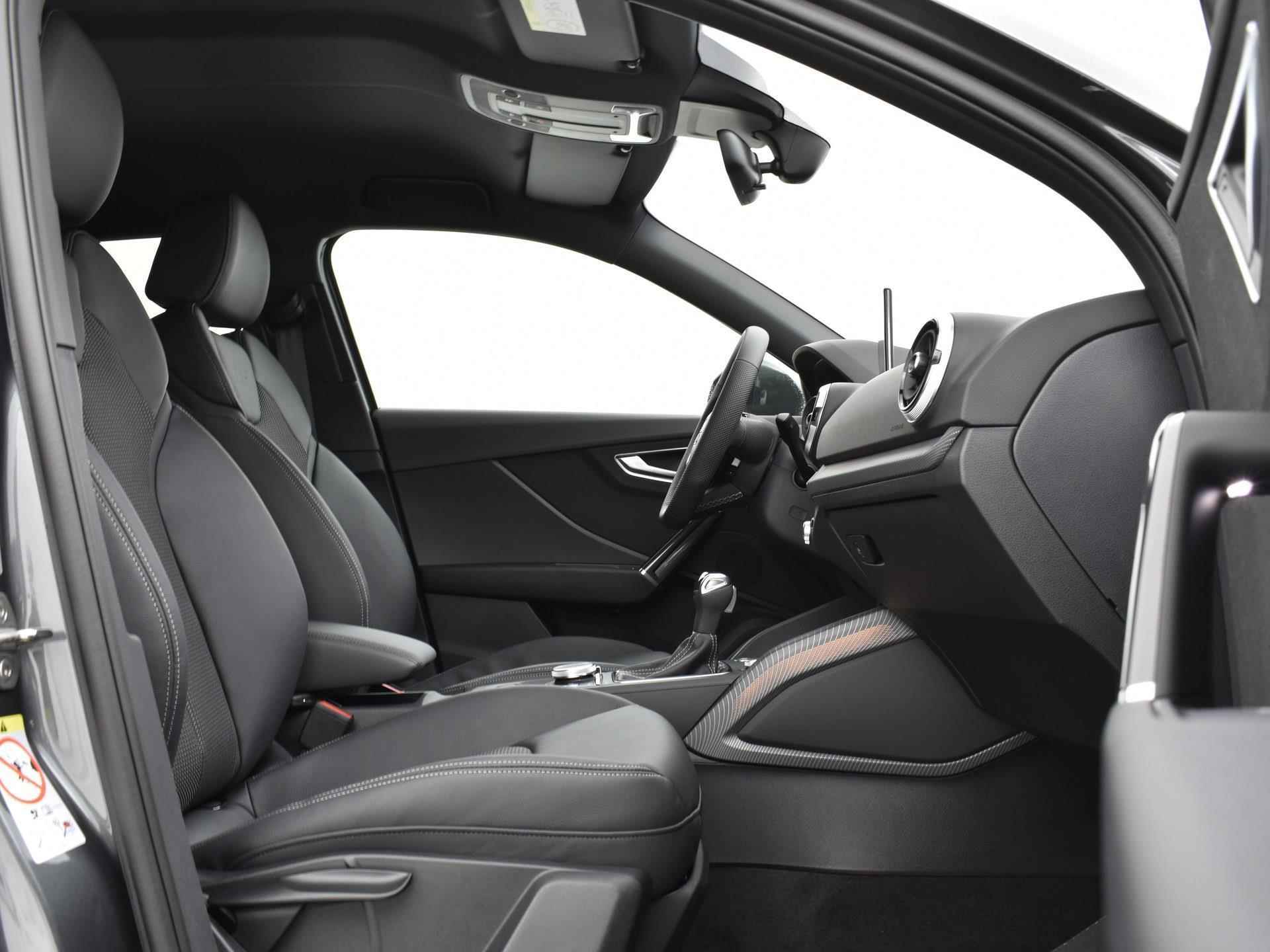 Audi Q2 S Edition 35 TFSI 150 pk Hatchback 7 vers Audi Q2 35 TFSI S Edition 150 PK | 18'' LM Velgen | Comfortsleutel | Assistentiepakket parking | Optiekpakket zwart plus | elektrische achterklep | Sonos premium | Stoelverwarming voorin | . - 13/32