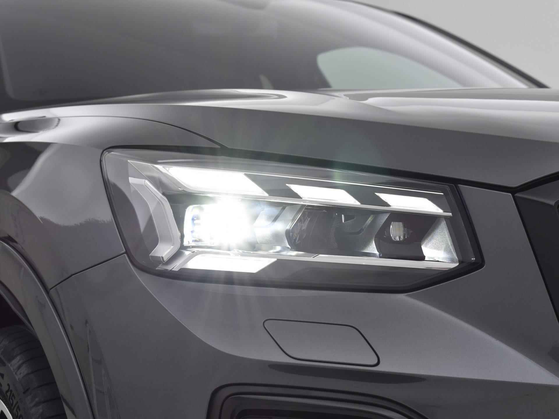Audi Q2 S Edition 35 TFSI 150 pk Hatchback 7 vers Audi Q2 35 TFSI S Edition 150 PK | 18'' LM Velgen | Comfortsleutel | Assistentiepakket parking | Optiekpakket zwart plus | elektrische achterklep | Sonos premium | Stoelverwarming voorin | . - 31/32