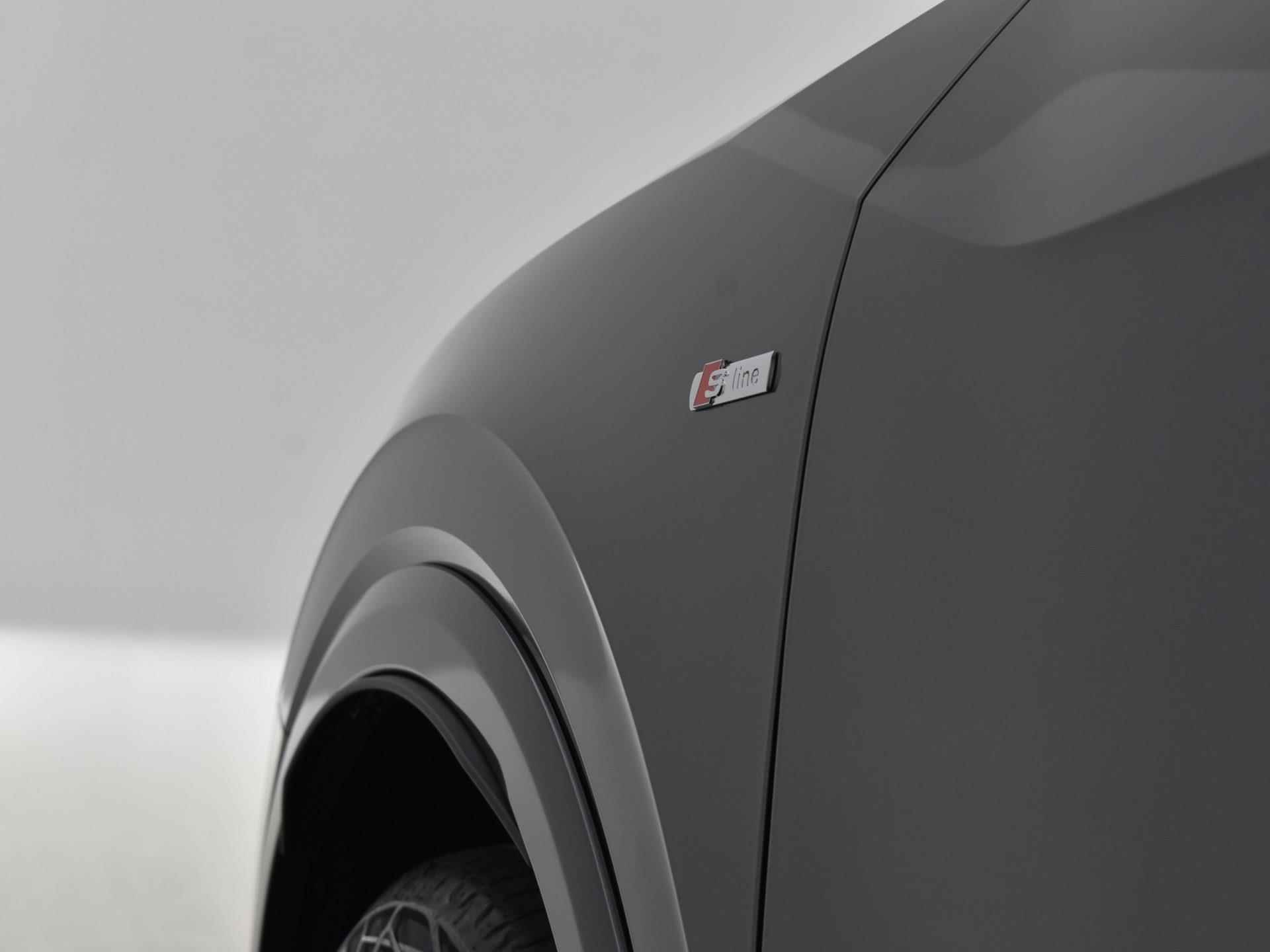 Audi Q2 S Edition 35 TFSI 150 pk Hatchback 7 vers Audi Q2 35 TFSI S Edition 150 PK | 18'' LM Velgen | Comfortsleutel | Assistentiepakket parking | Optiekpakket zwart plus | elektrische achterklep | Sonos premium | Stoelverwarming voorin | . - 32/32