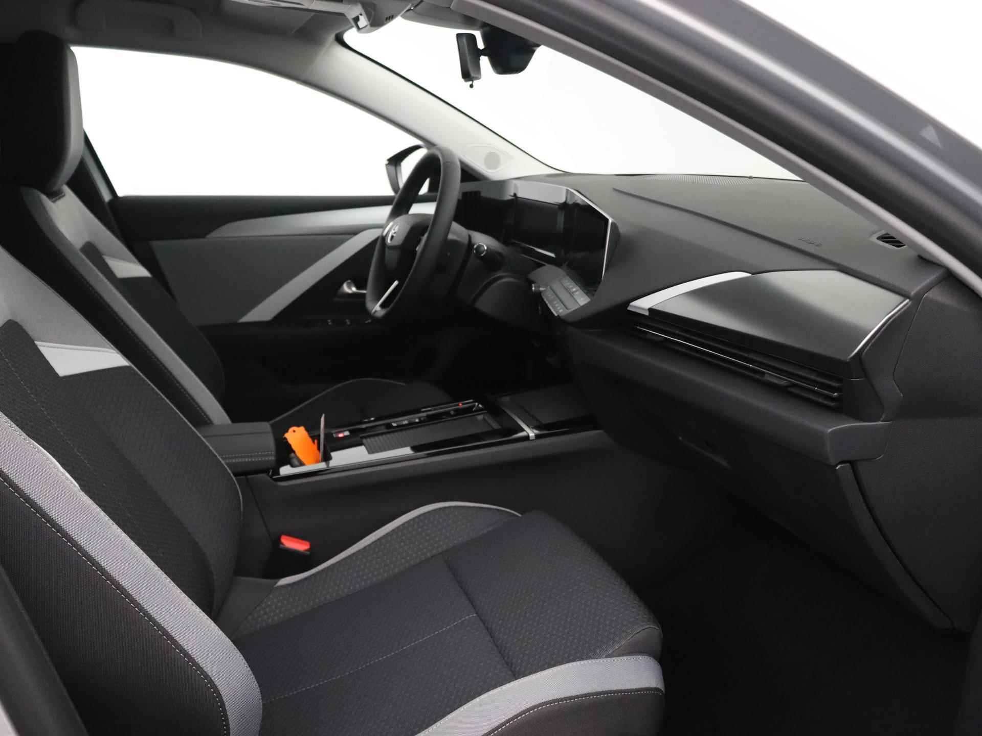 Opel Astra Sports Tourer Electric 54 kWh Edition | Navi | Winterpakket | Camera | Parkeersensoren voor en achter | AGR comfort bestuurdersstoel | Adaptive Cruise Control | Climate Control | Demo | - 10/22