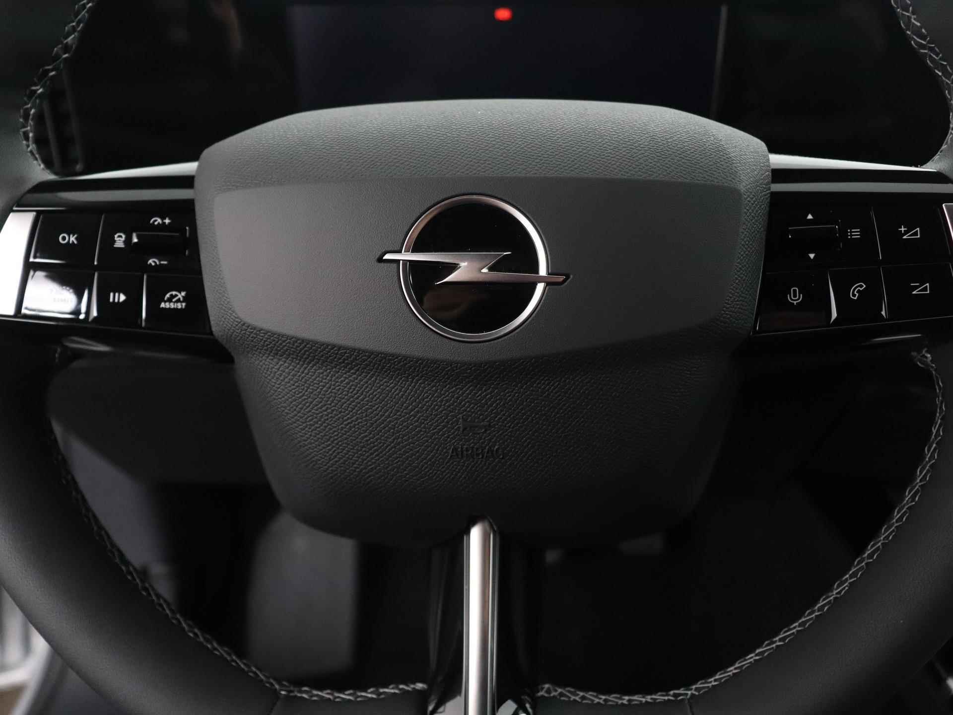 Opel Astra Sports Tourer Electric 54 kWh Edition | Navi | Winterpakket | Camera | Parkeersensoren voor en achter | AGR comfort bestuurdersstoel | Adaptive Cruise Control | Climate Control | Demo | - 12/22