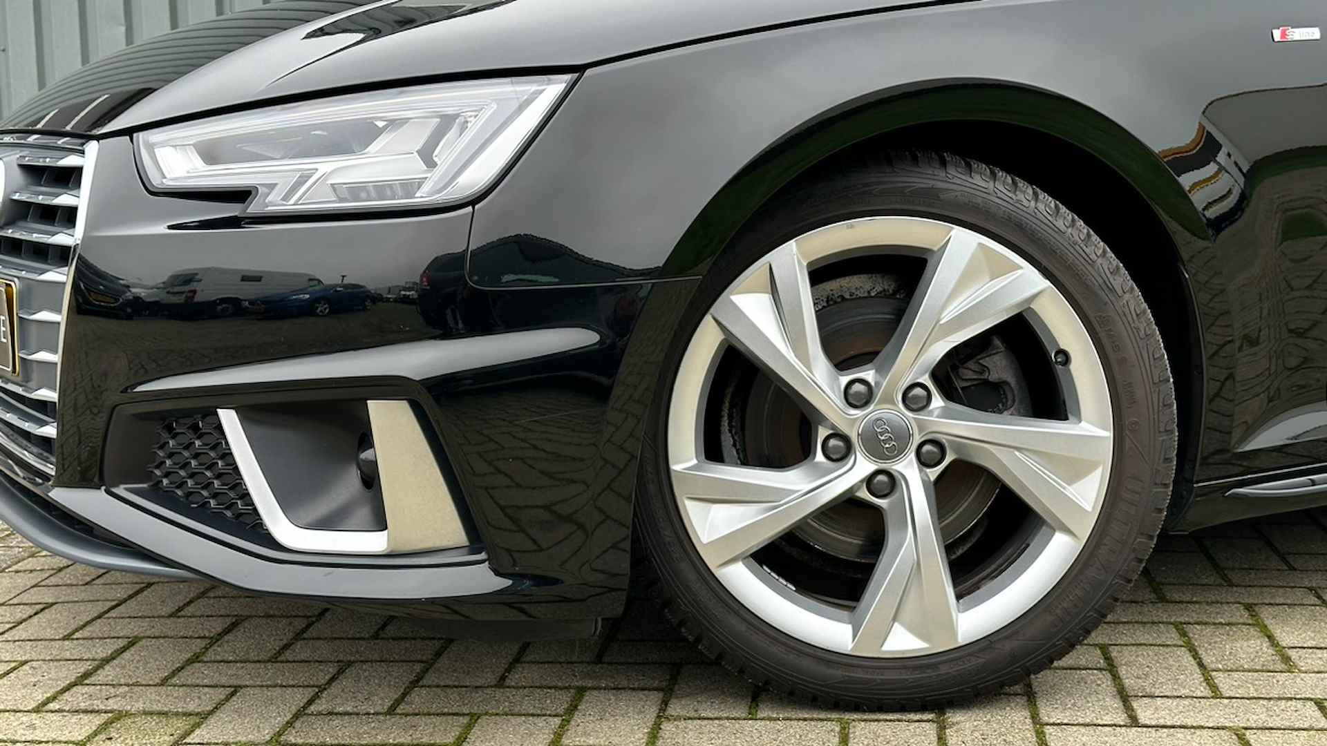 Audi A4 Avant 35 TFSI S edition | Navigatie | Sportstoelen | Electronic Climate Control - 6/33