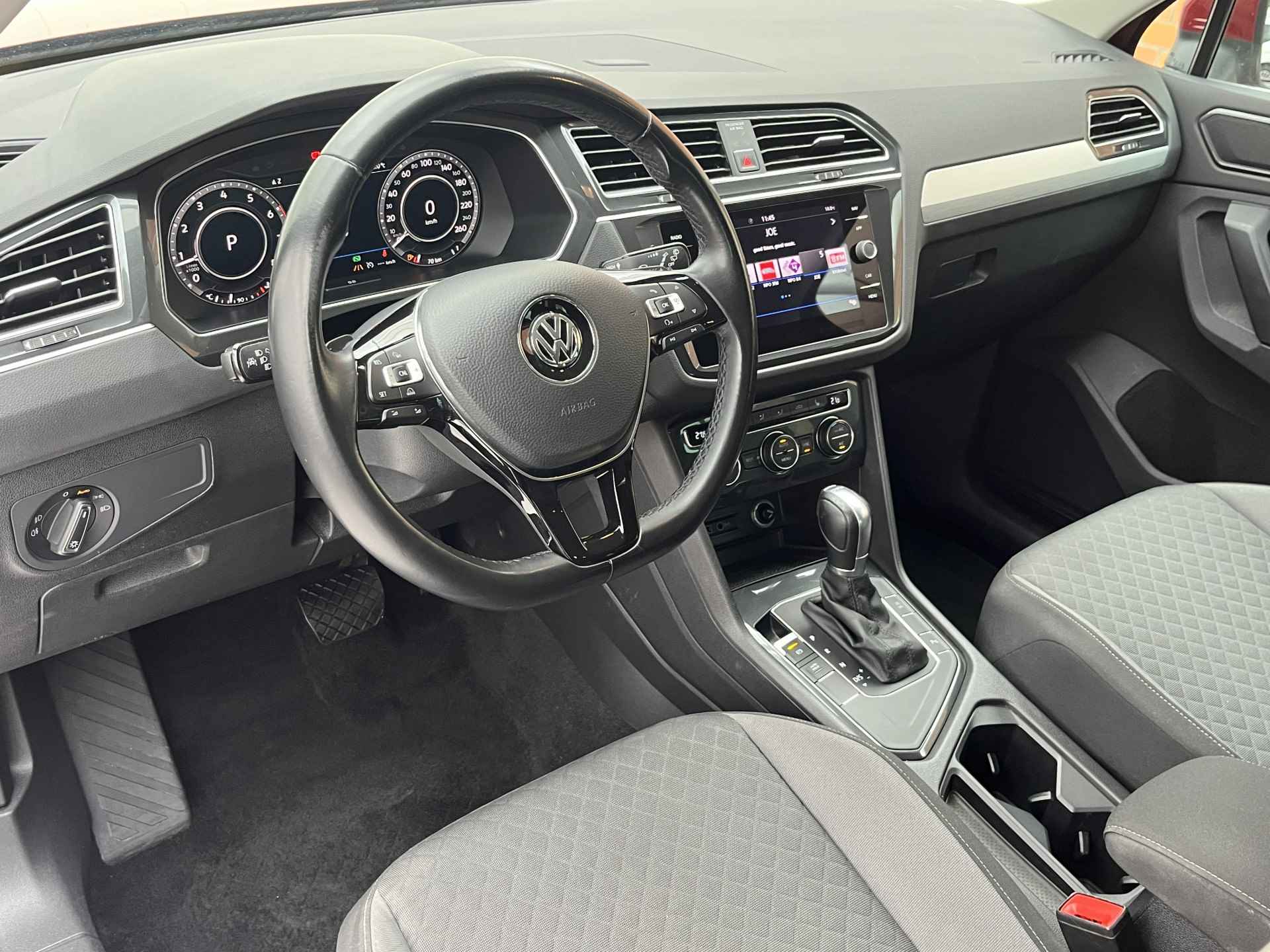 Volkswagen Tiguan 1.4 TSI ACT Highline | Trekhaak | Stoelverwarming | Carplay/Android Auto | - 4/33