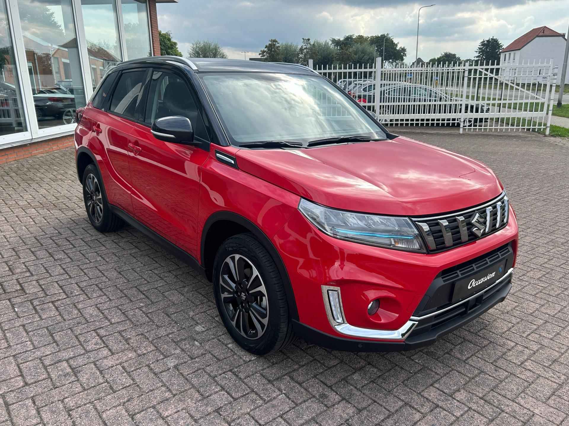 Suzuki Vitara 1.4 Boosterjet Style Smart Hybrid - Navi - Leer - Camera - PDC - STIJL - 5/24