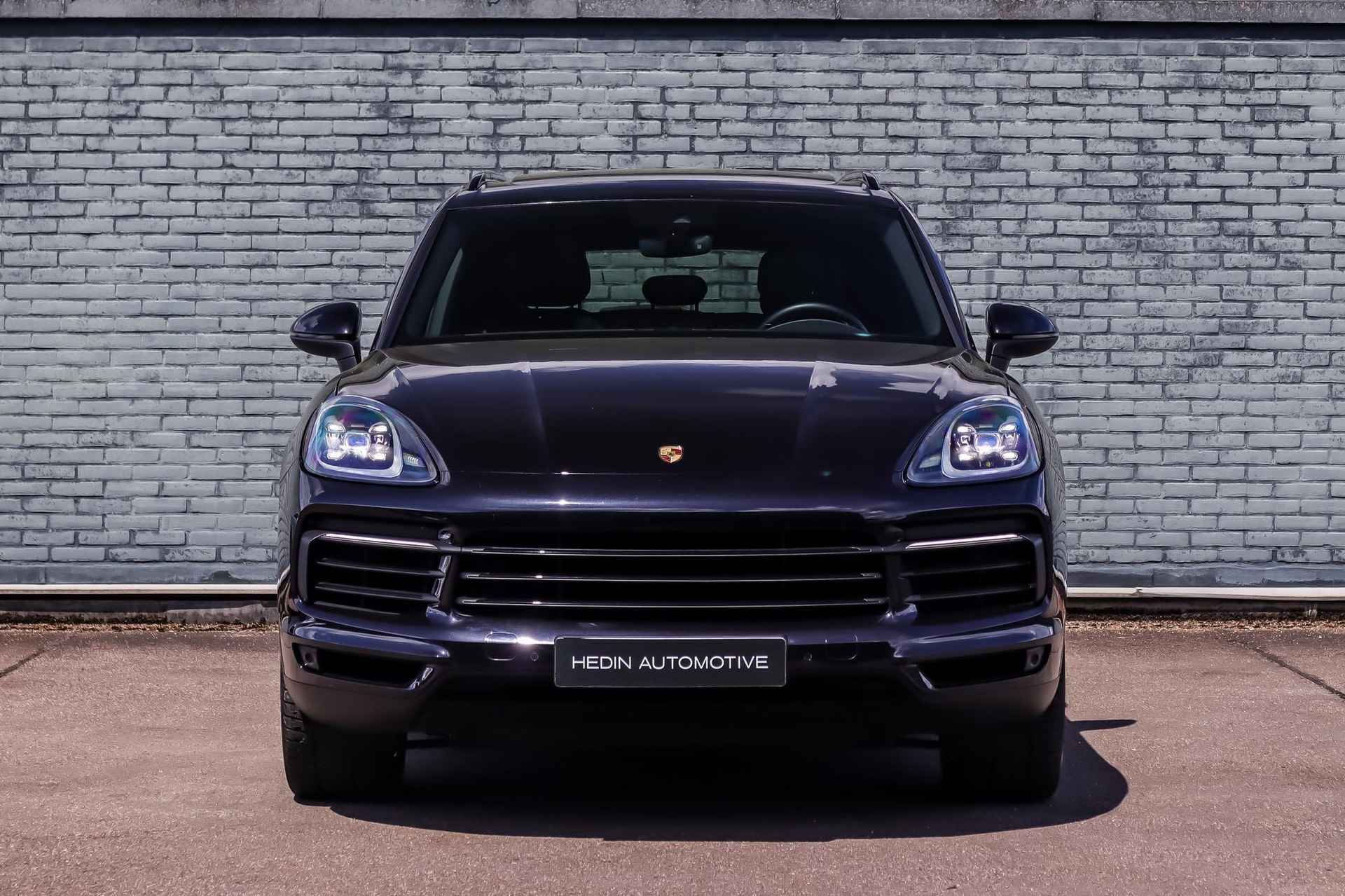 Porsche Cayenne 3.0 E-Hybrid | Luchtvering | Panoramadak | Trekhaak | Lederen Interieurdelen | Comfortleder | LED | Achteruitrijcamera - 6/44