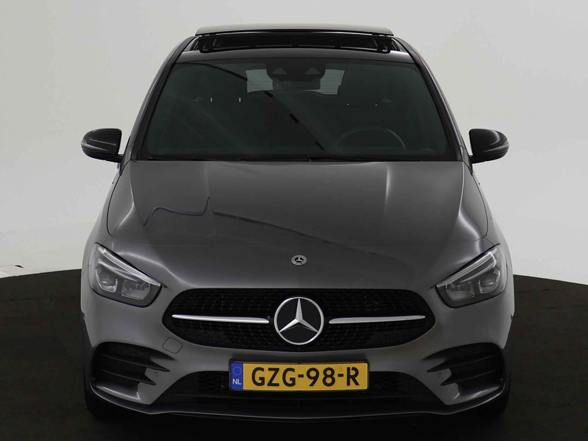 Mercedes-Benz B-Klasse 250 e AMG Plug-In Hybride AMG Styling Inclusief 24 maanden MB Certified garantie voor Europa. - 28/45