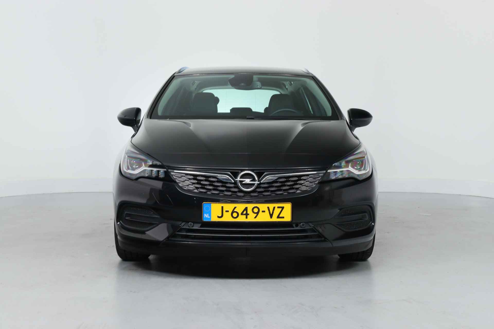 Opel Astra Sports Tourer 1.2 Elegance | Dealer Onderhouden! | AGR | LED | Camera | Clima | Navi | Keyless | BLIS | Parkeersenoren V+A | Cru - 3/39