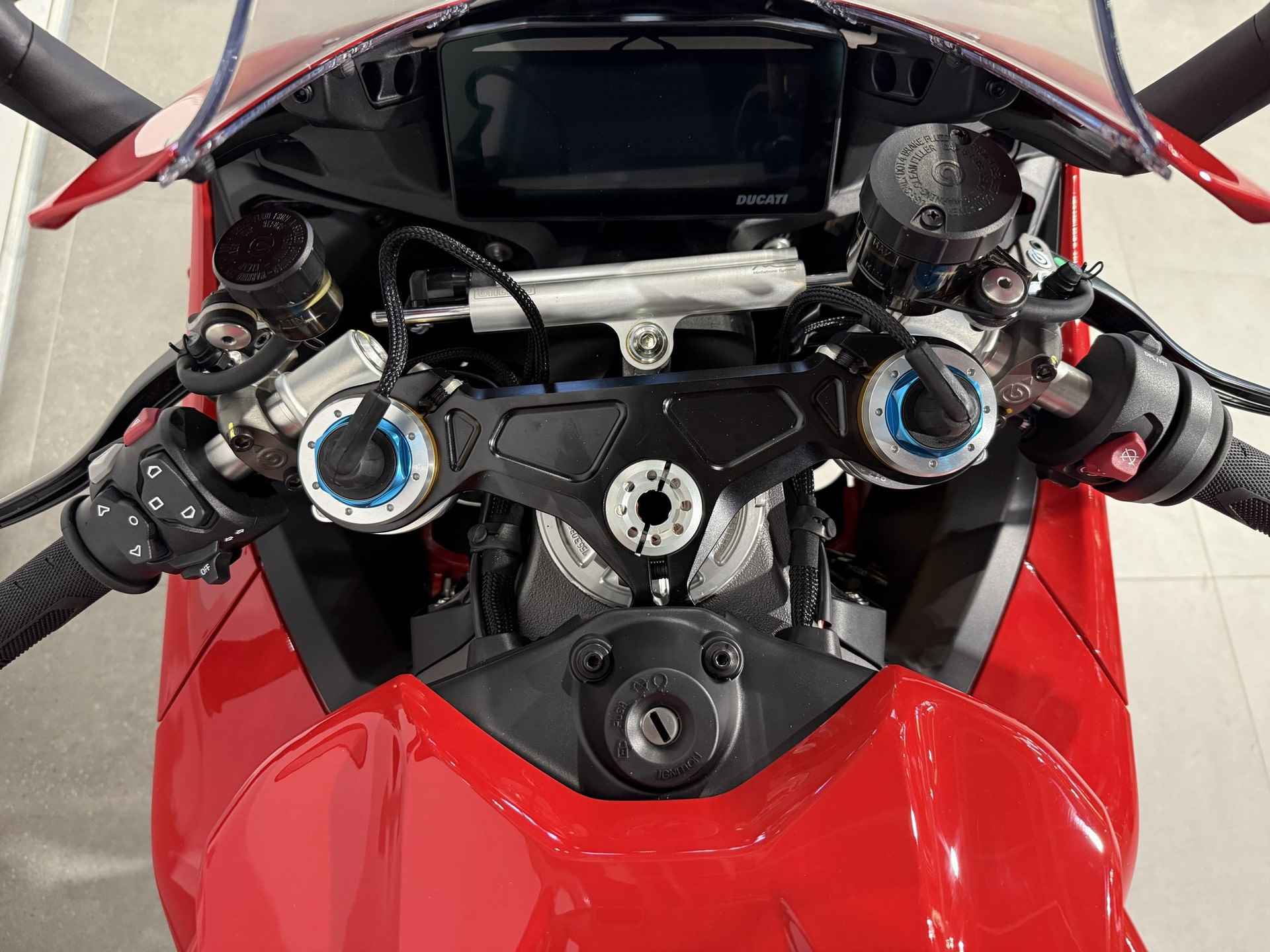 Ducati PANIGALE V4 S - 8/11