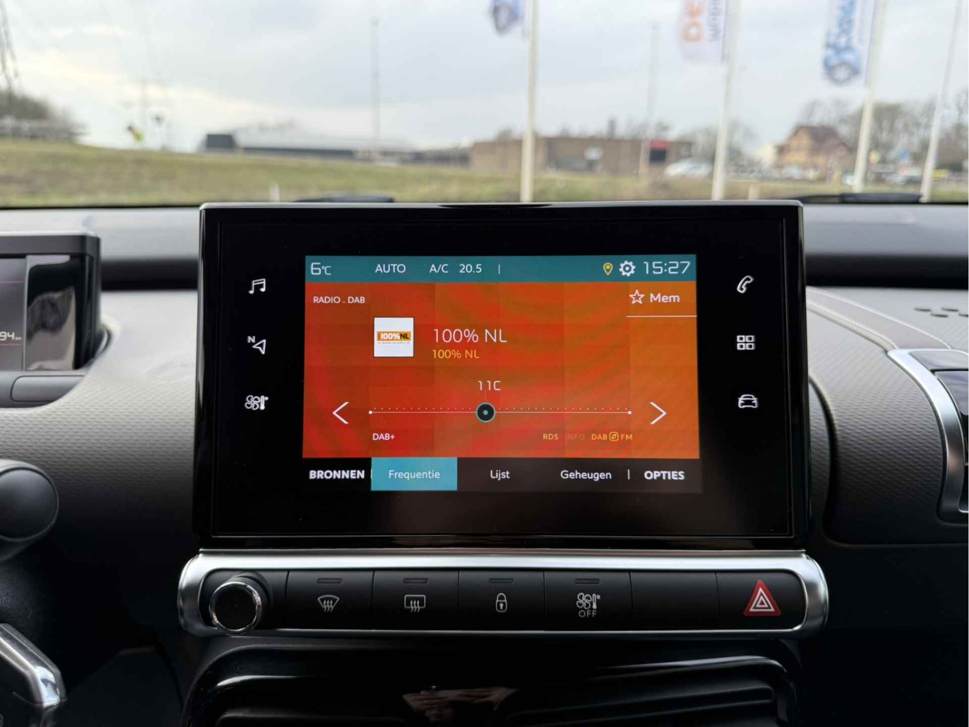 Citroën C4 Cactus 1.2 PureTech C-series Carplay I Pdc I Stoelverw. - 20/39