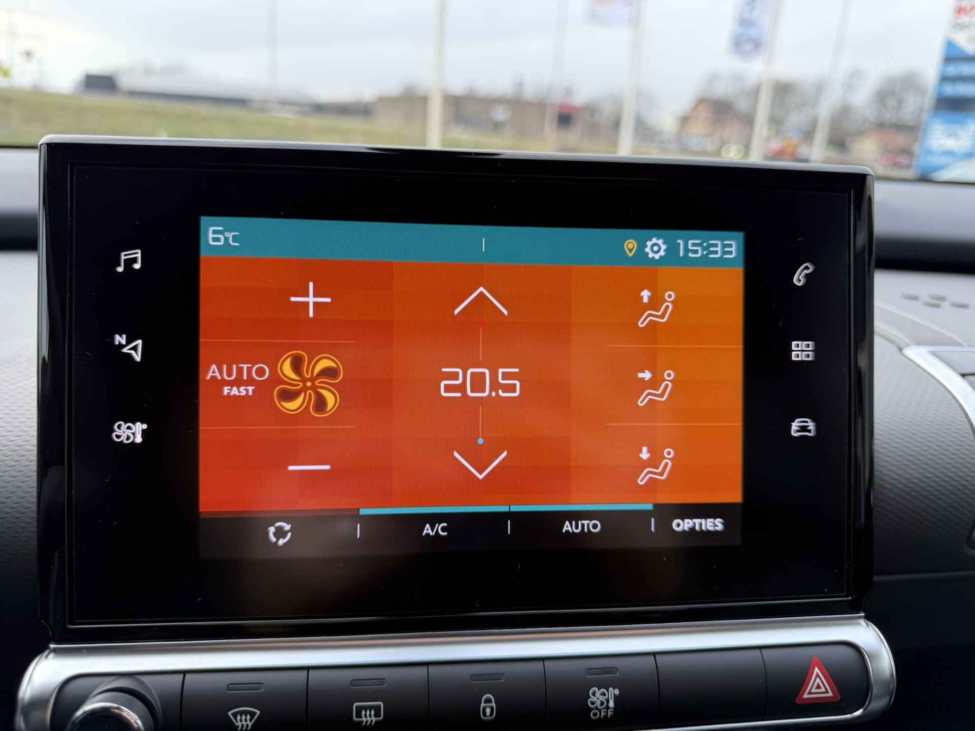 Citroën C4 Cactus 1.2 PureTech C-series Carplay I Pdc I Stoelverw. - 22/39