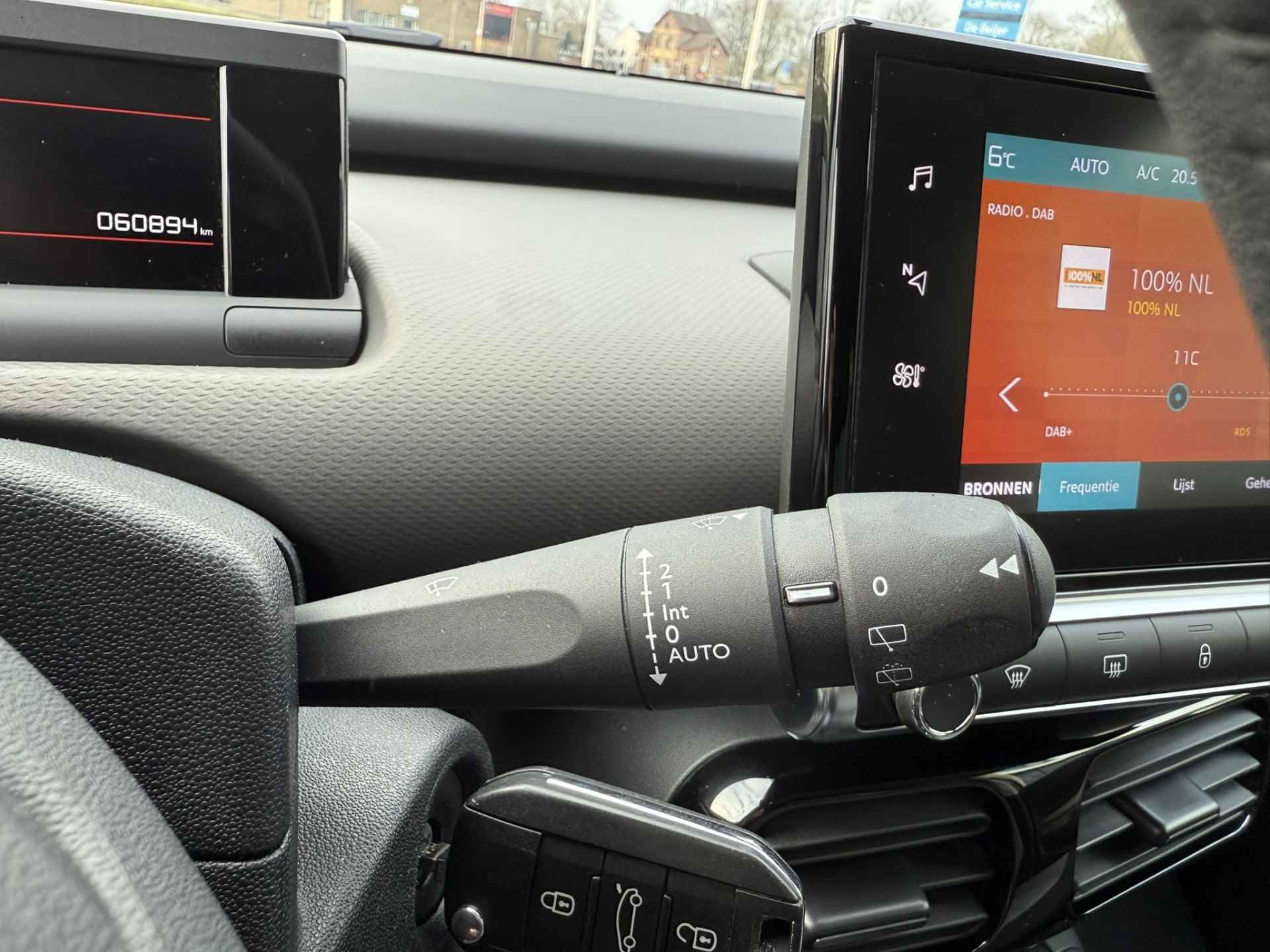 Citroën C4 Cactus 1.2 PureTech C-series Carplay I Pdc I Stoelverw. - 30/39