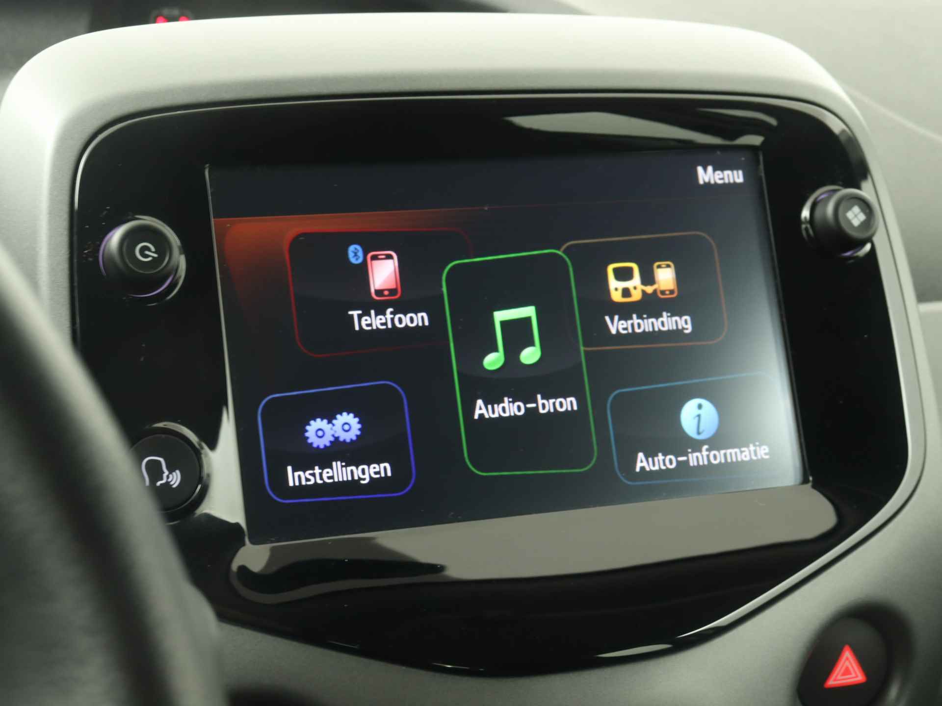 Toyota Aygo 5-deurs 1.0 VVT-i x-play | Airco | Apple Carplay/Android Auto | Camera | - 10/41