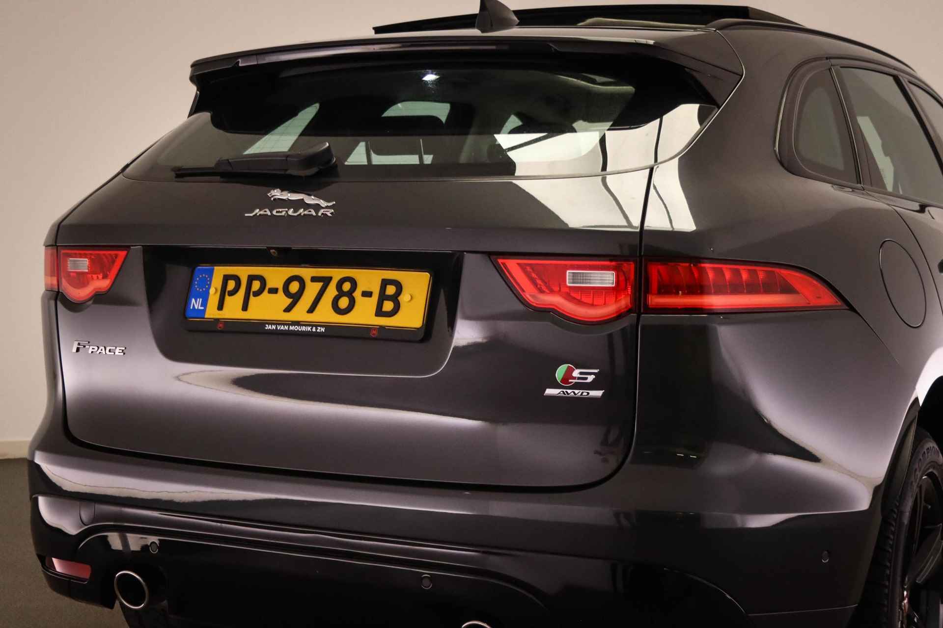 Jaguar F-Pace 3.0 S/C S AWD 35t Black Pack S | PANORAMADAK | HEAD UP | 360° PDC | TREKHAAK - 20/61