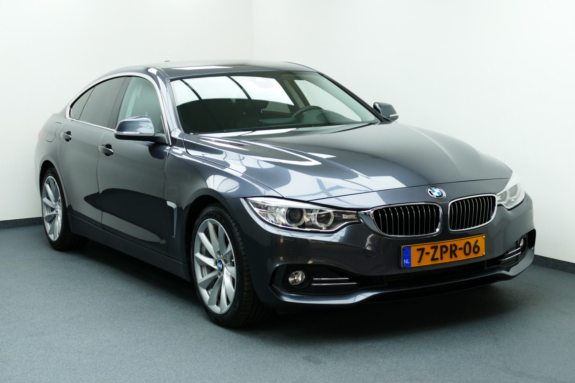 BMW 4 Serie Gran Coupé 428i 245PK High Executive. Leer, Stoelverw, Xenon/Led, 18"LMV, PDC V+A