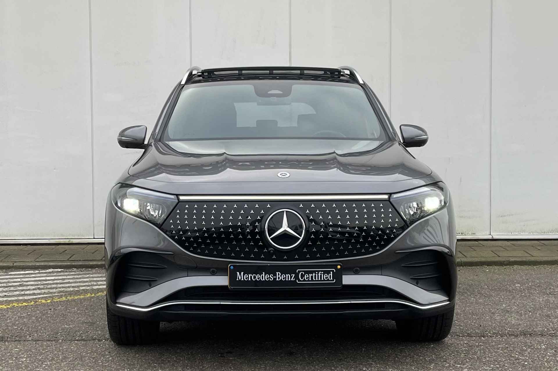 Mercedes-Benz EQB EQB 300 4MATIC AMG Line 7-Persoons | Distronic+ | Advanced Sound System | Sfeerverlichting | 360° Camera | Stoelverwarming | 360° Camera | Parktronic - 6/26