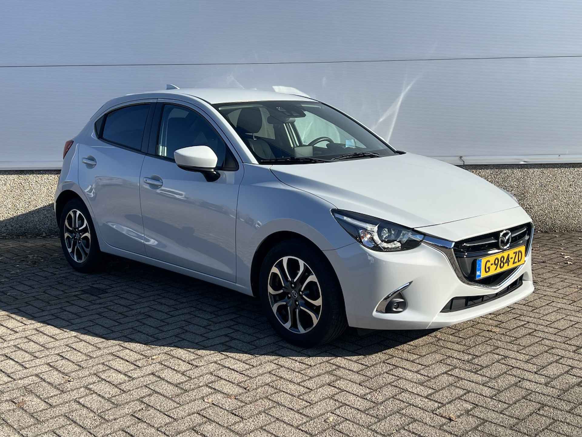 Mazda 2 1.5  GT-M, navi, camera, parkeersensor - 2/18